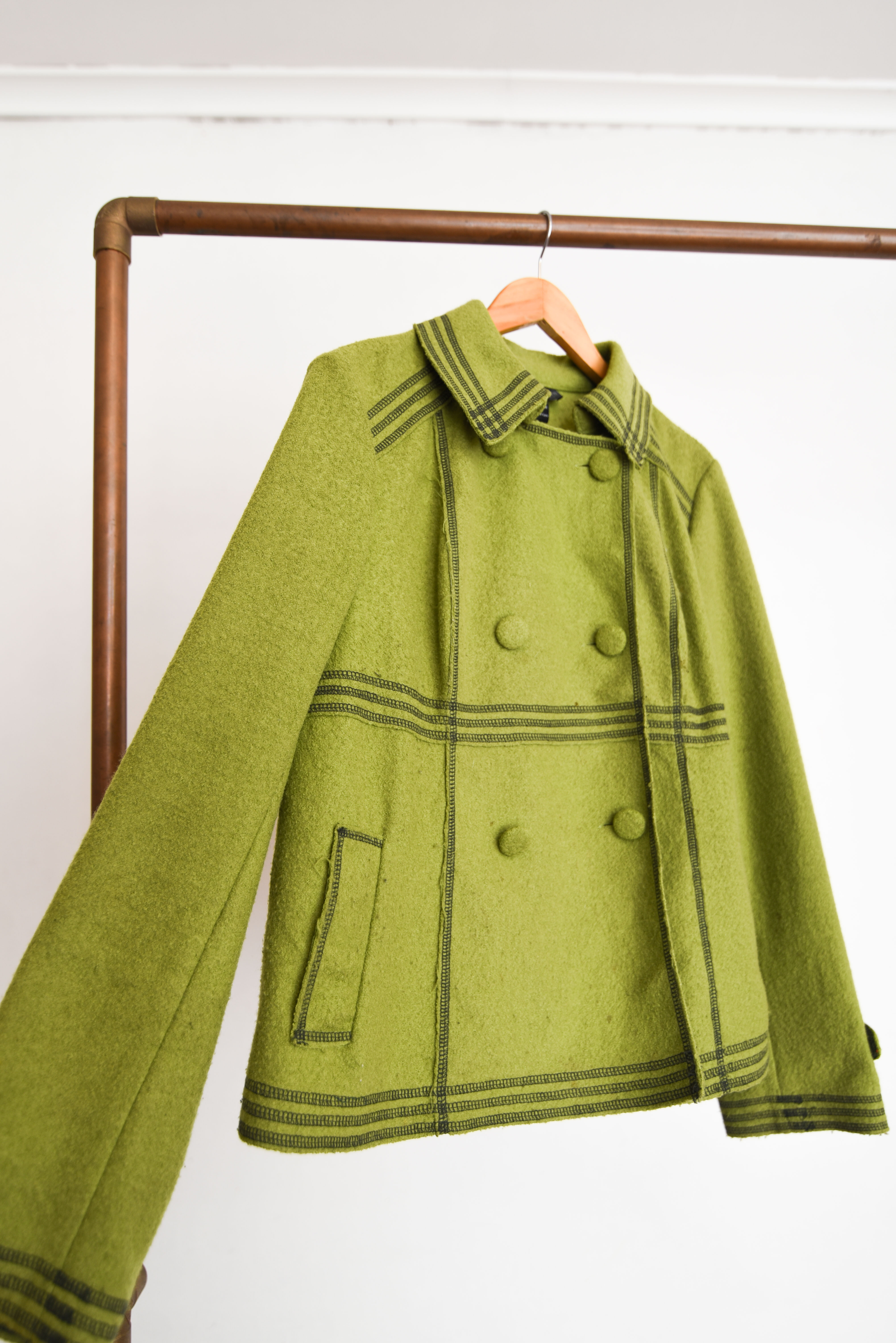 Chaqueta verde contraste lana