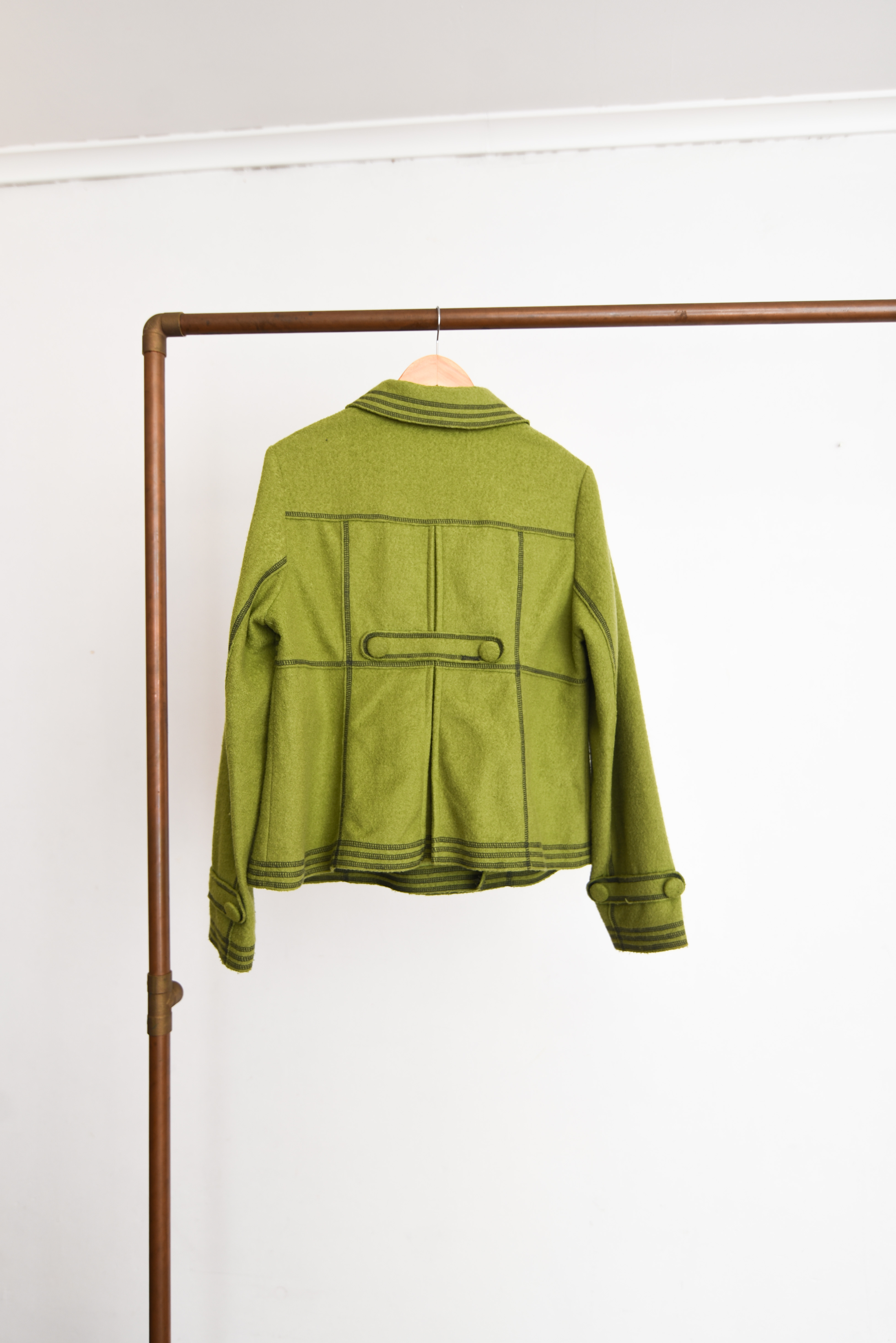Chaqueta verde contraste lana