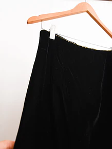 Falda black velvet vintage