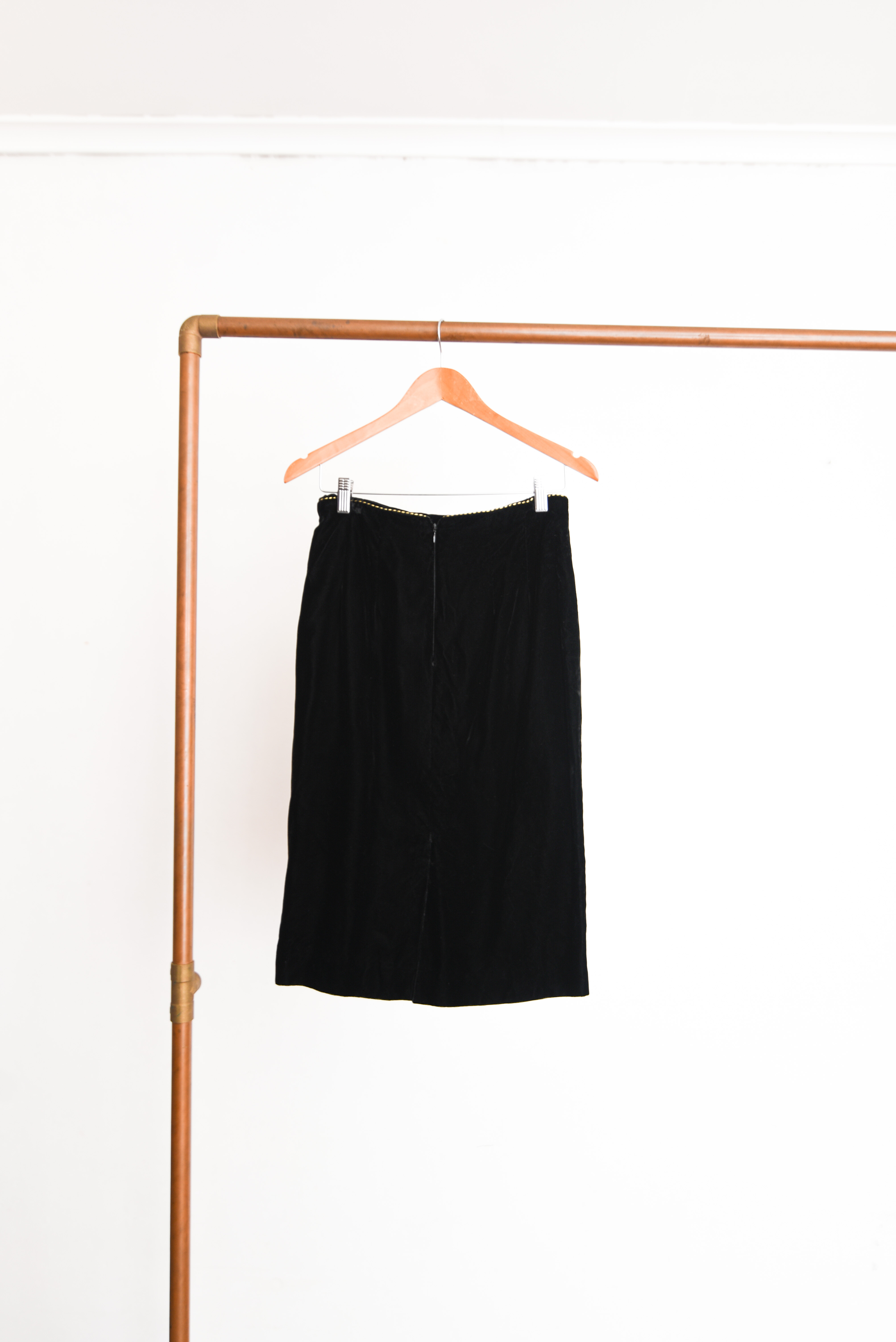Falda black velvet vintage