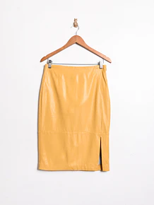Falda tubo eco cuero amarillo