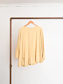 Blusa butter asimétrica