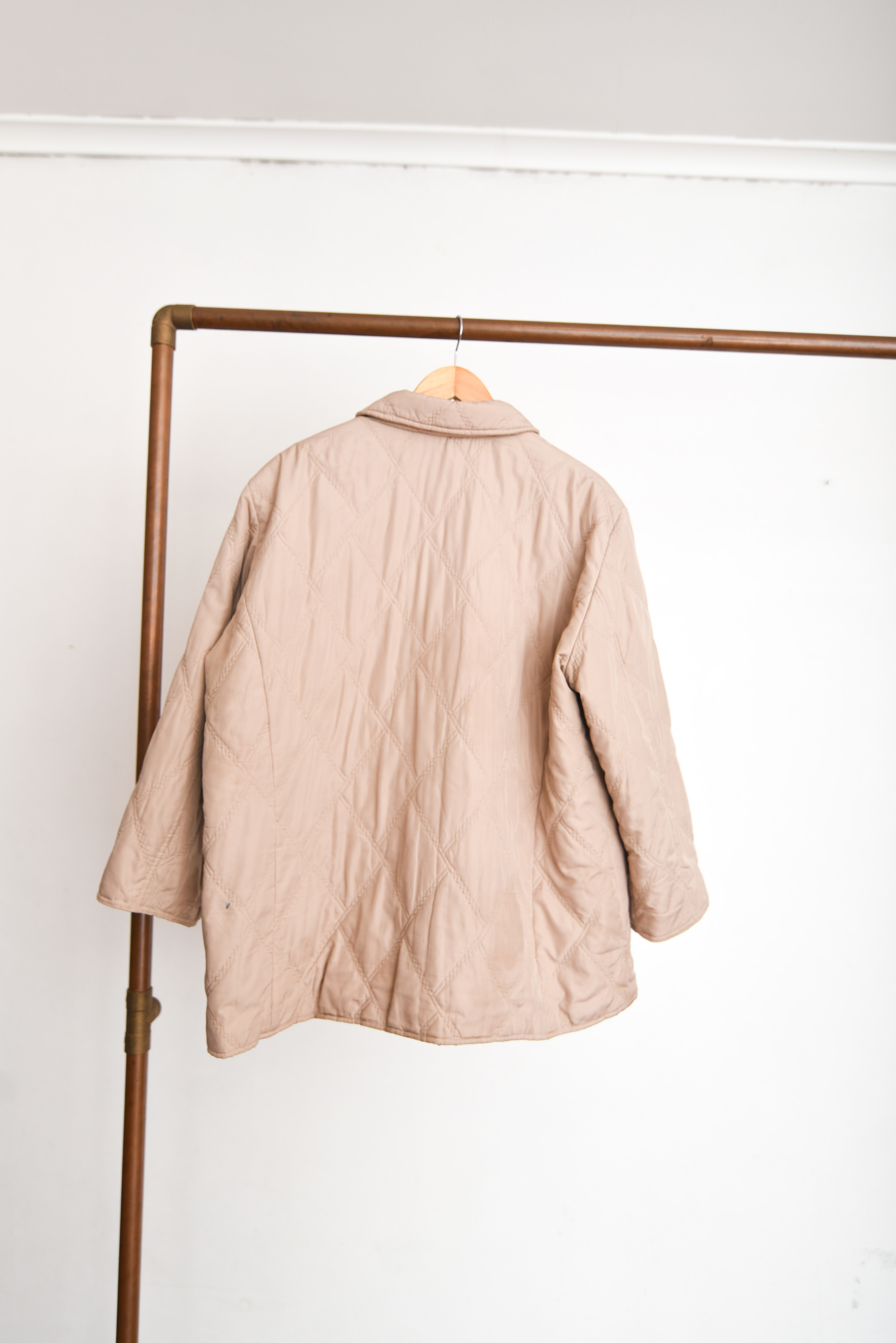 Chaqueta quilted beige