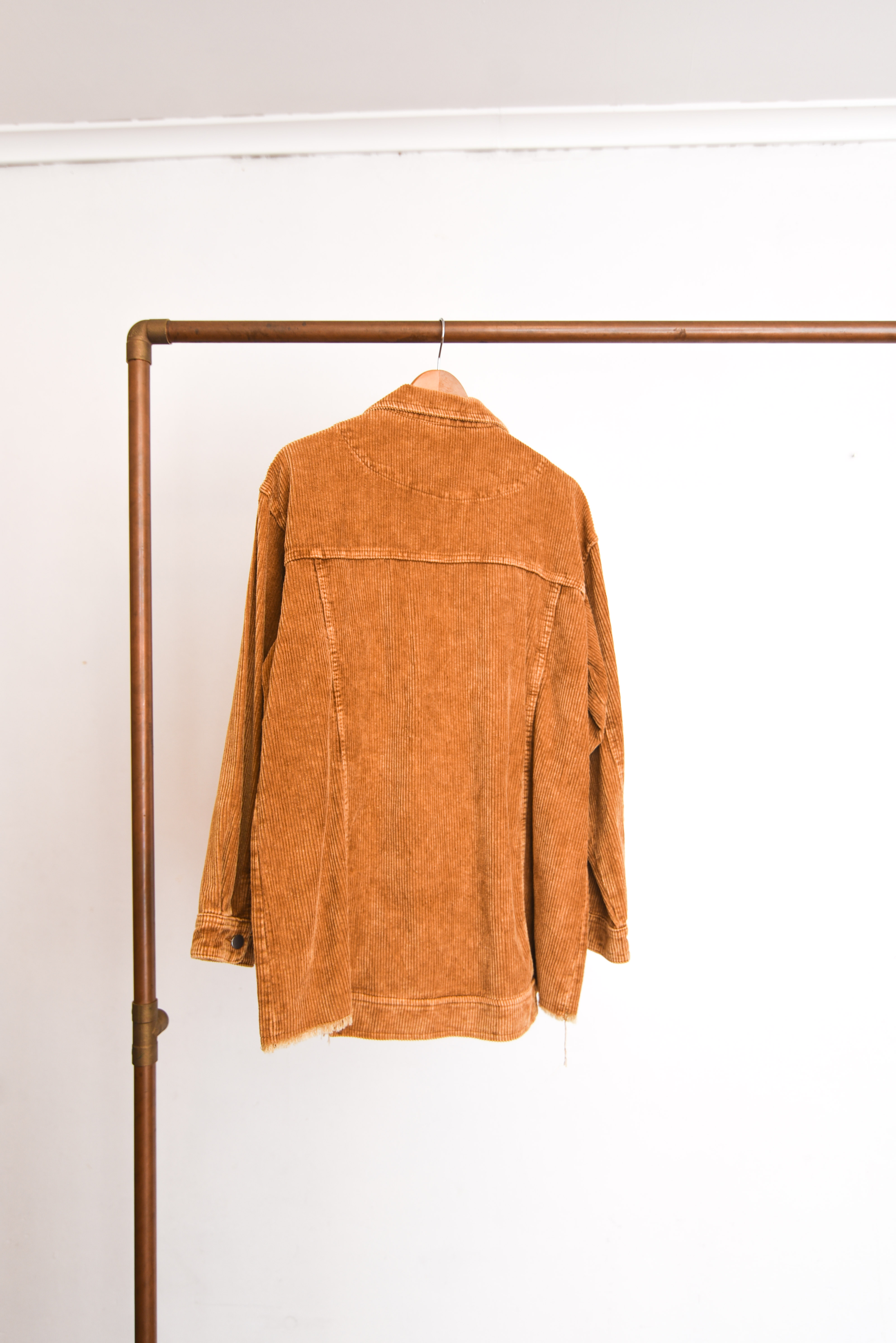 Sobre camisa cotelé camel