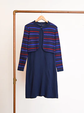 Vestido morado cardigan rayado