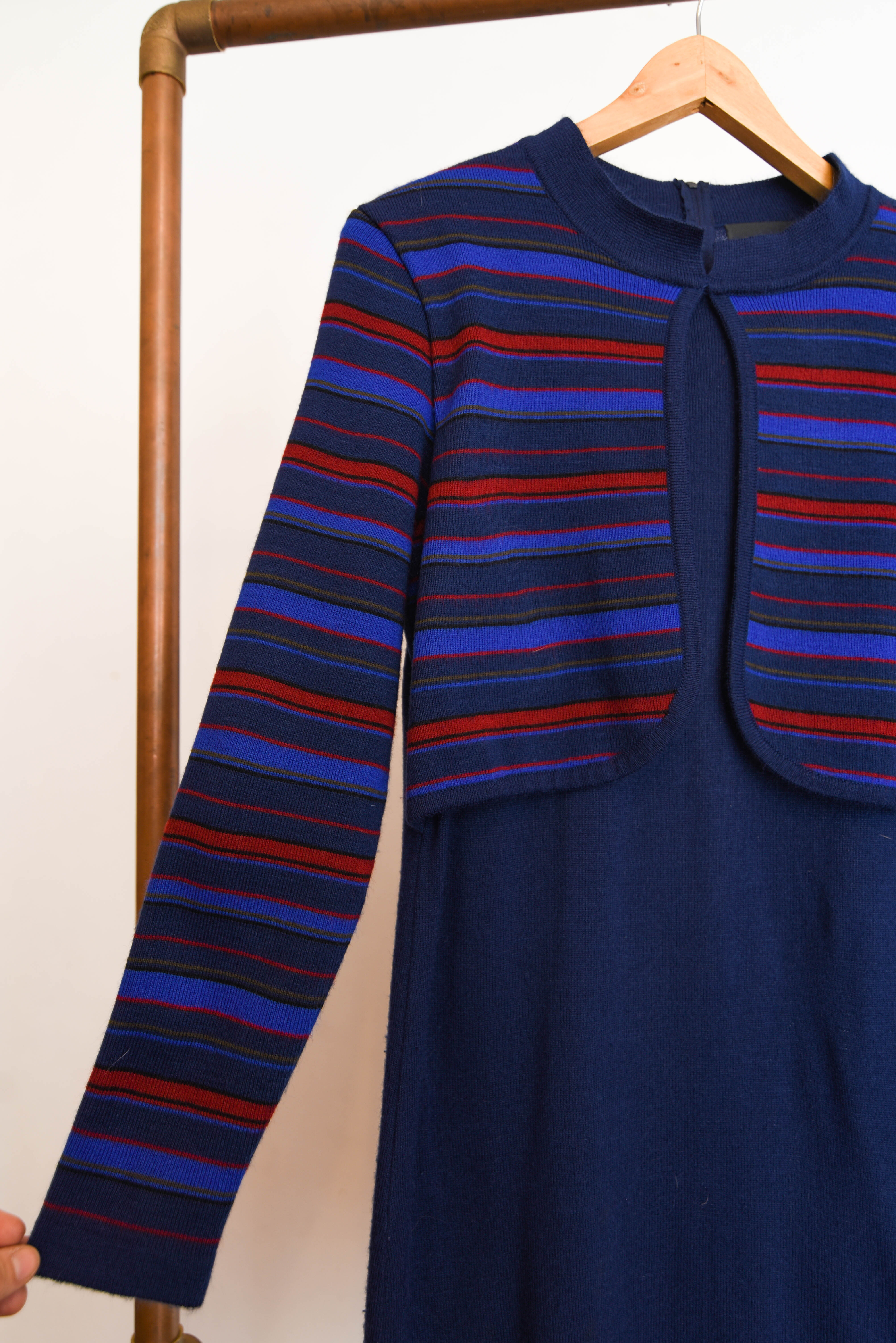 Vestido morado cardigan rayado