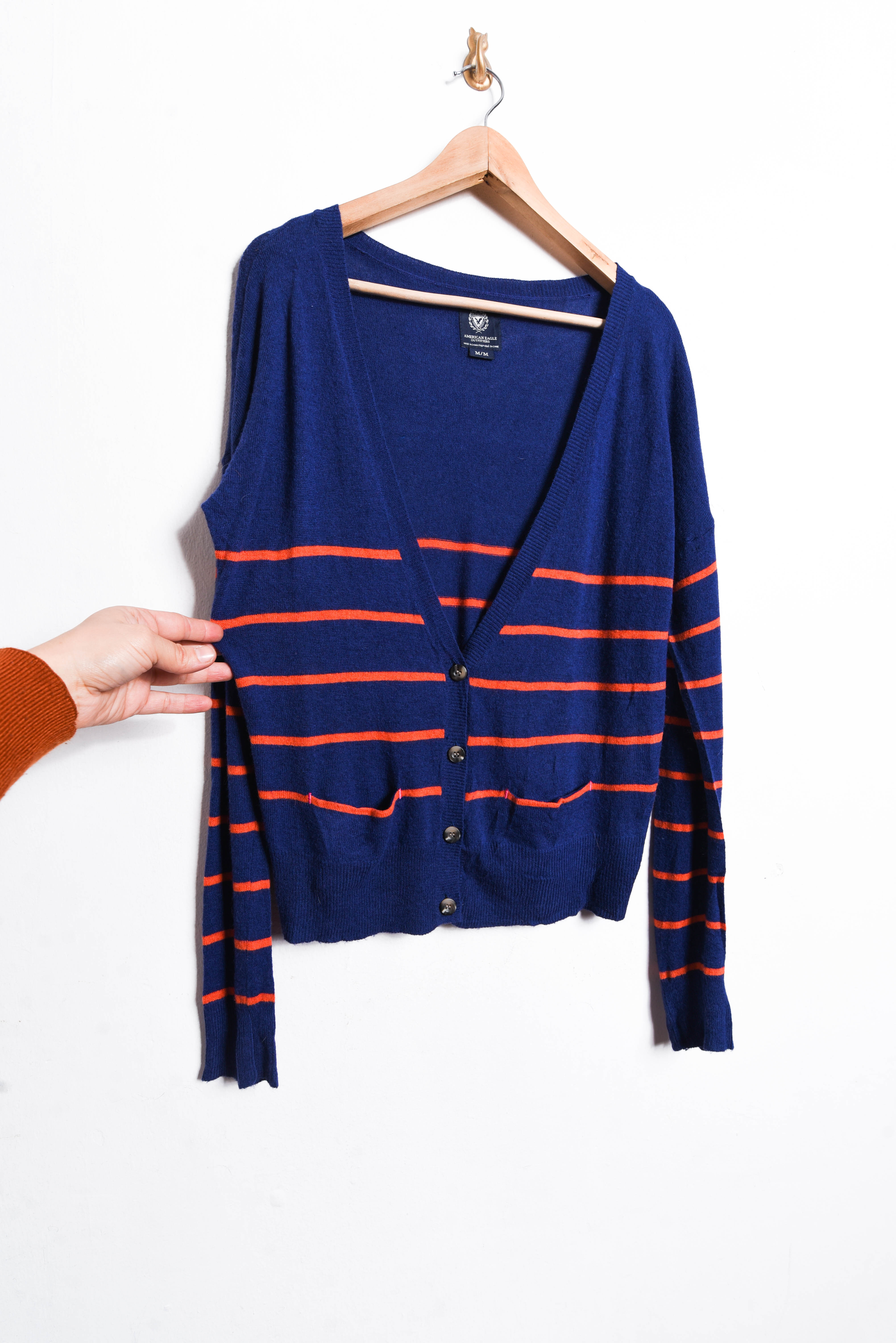 Cardigan azul y rojo rayado lana