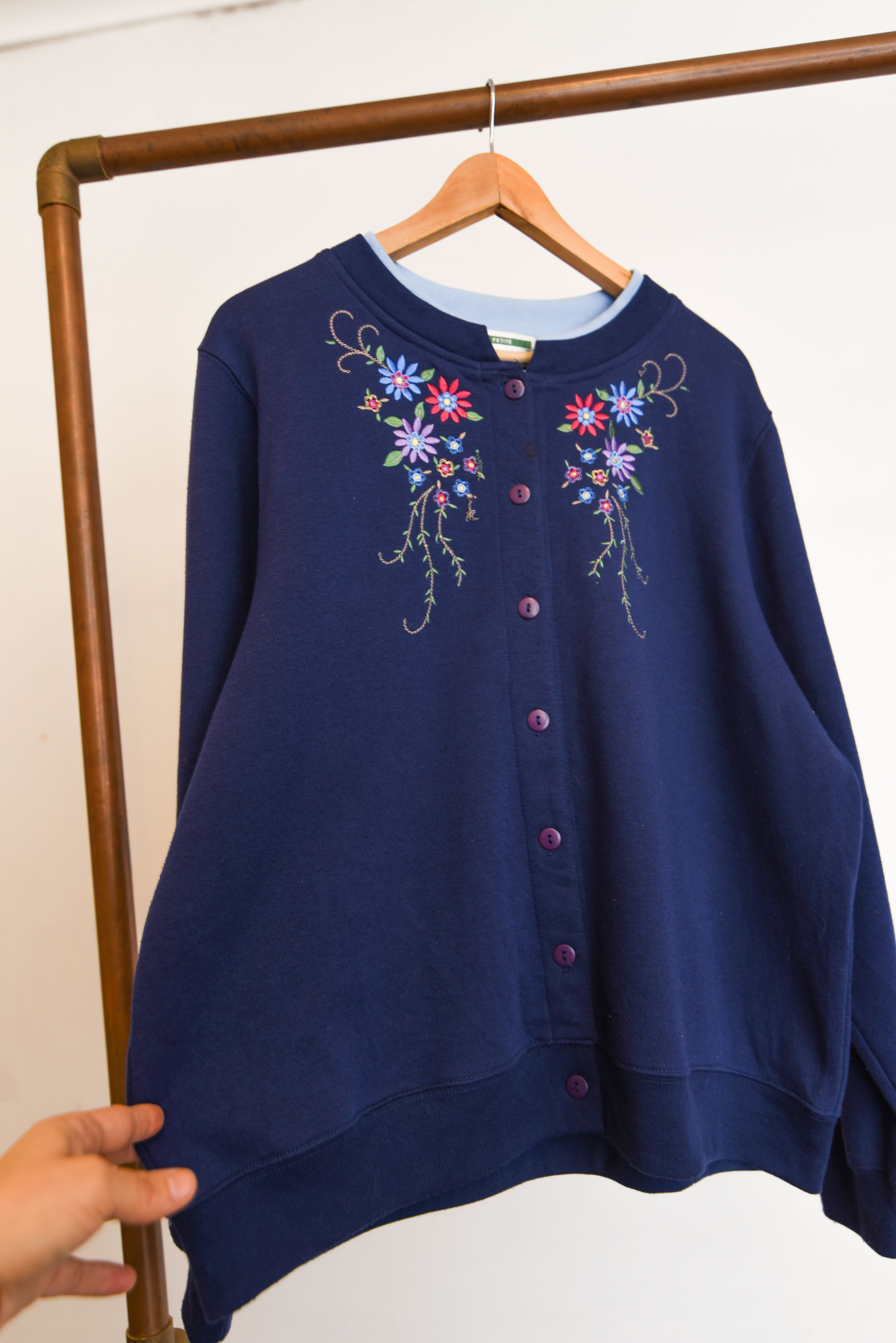 Polerón navy blue bordado 90s