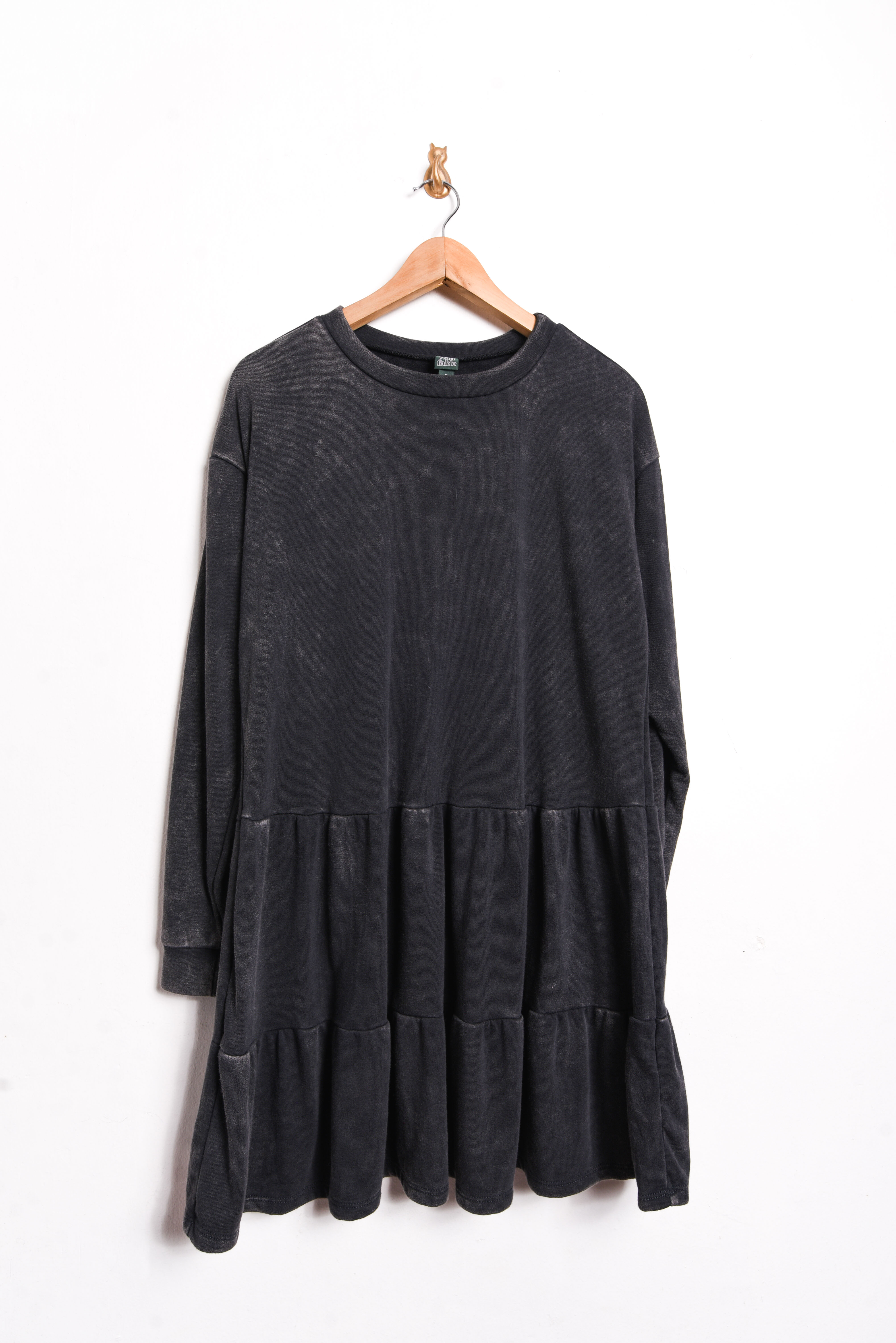 Vestido grafito capas