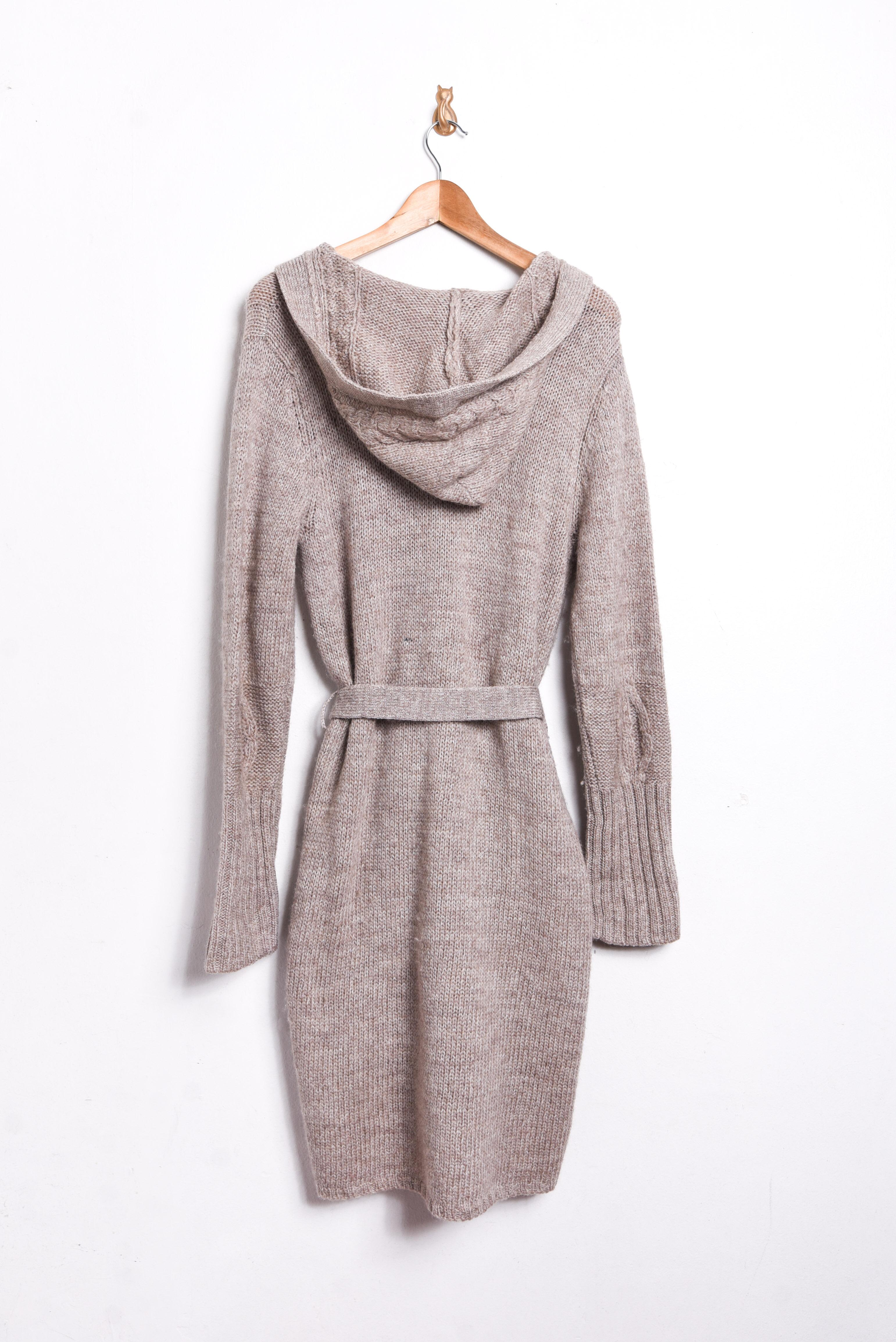 Cardigan gris trenzado lazito lana