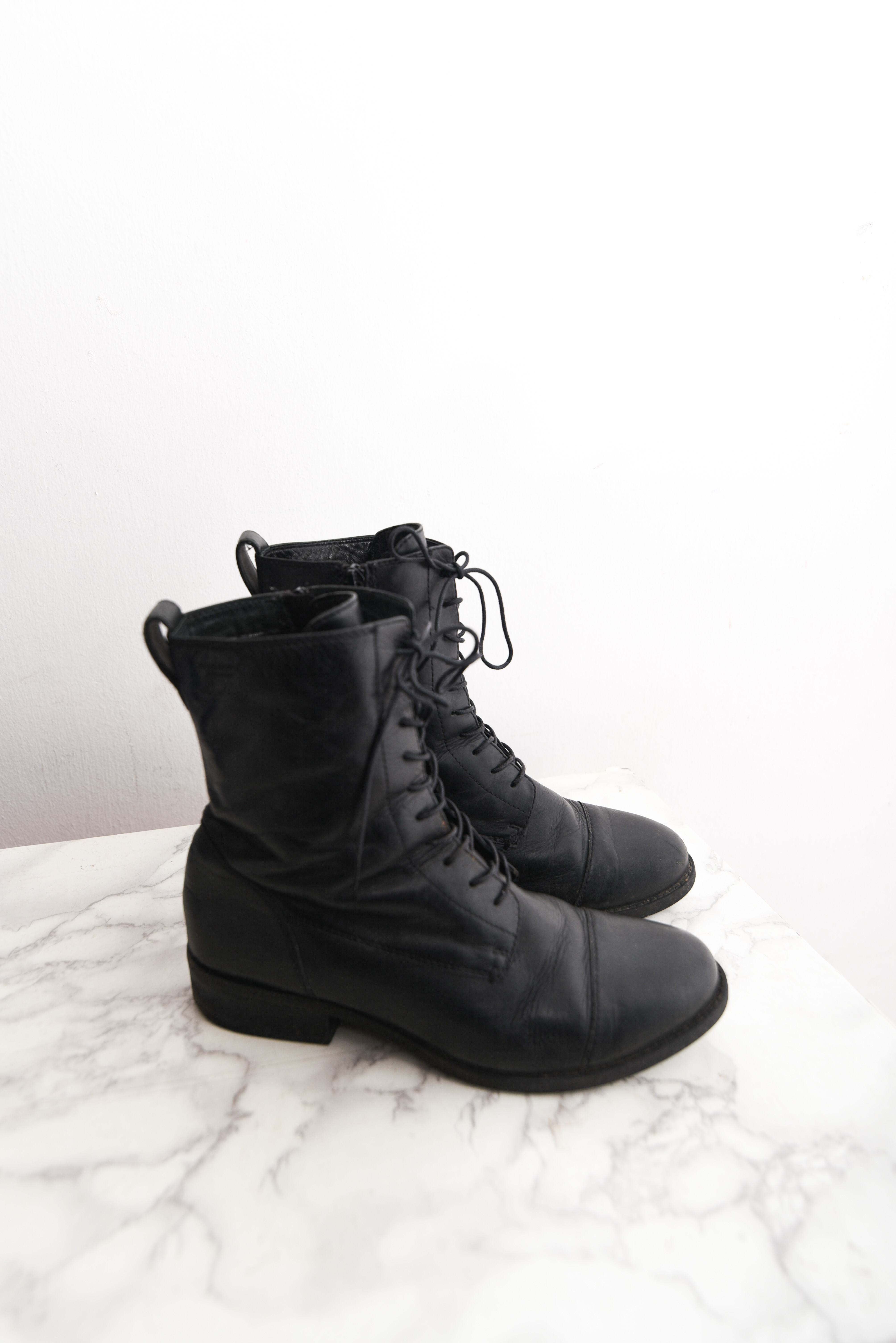 Botines cuero Vagabond Shoes