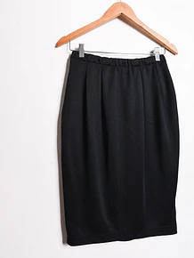 Falda negra knit 90s