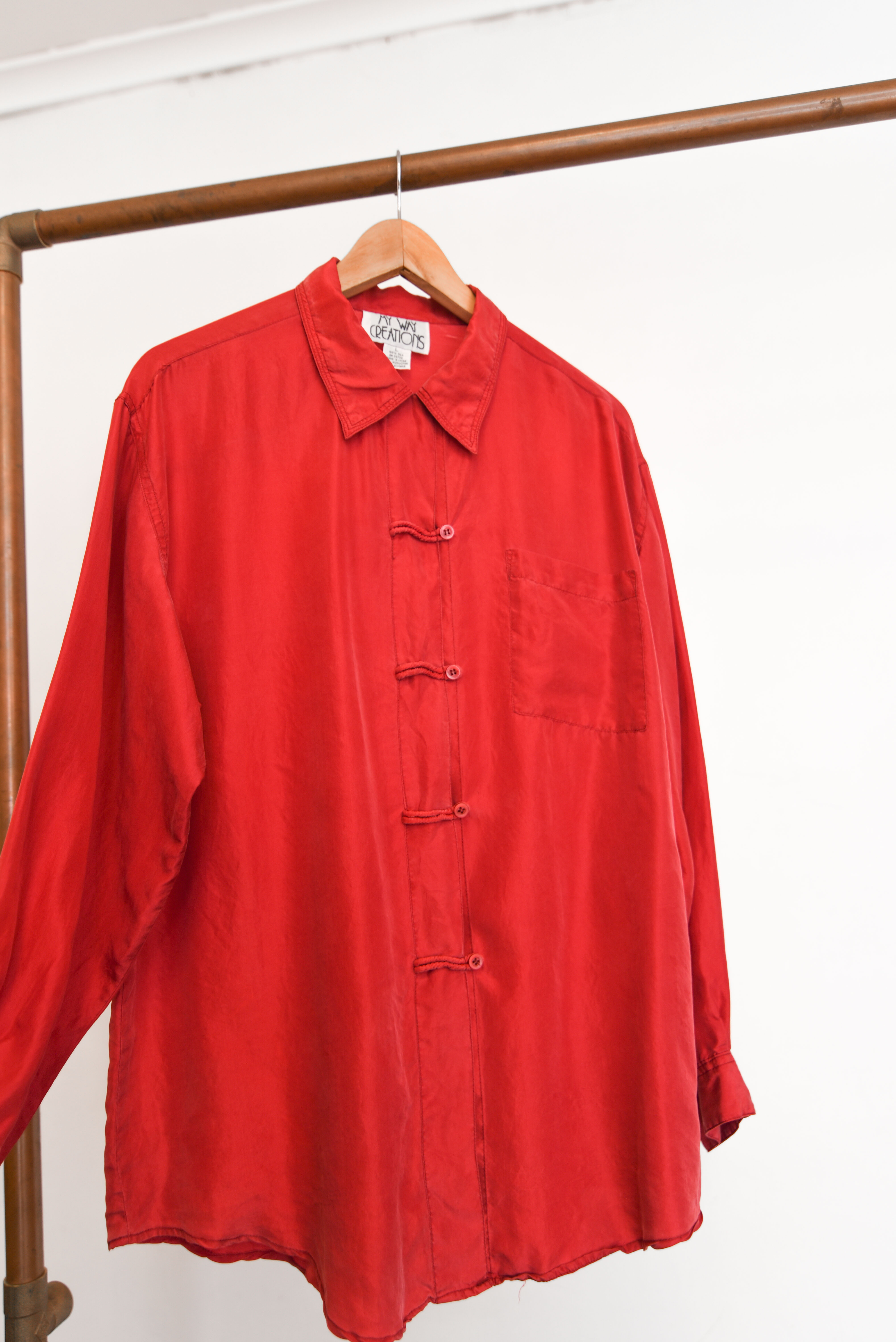Blusa roja seda oriental vntg