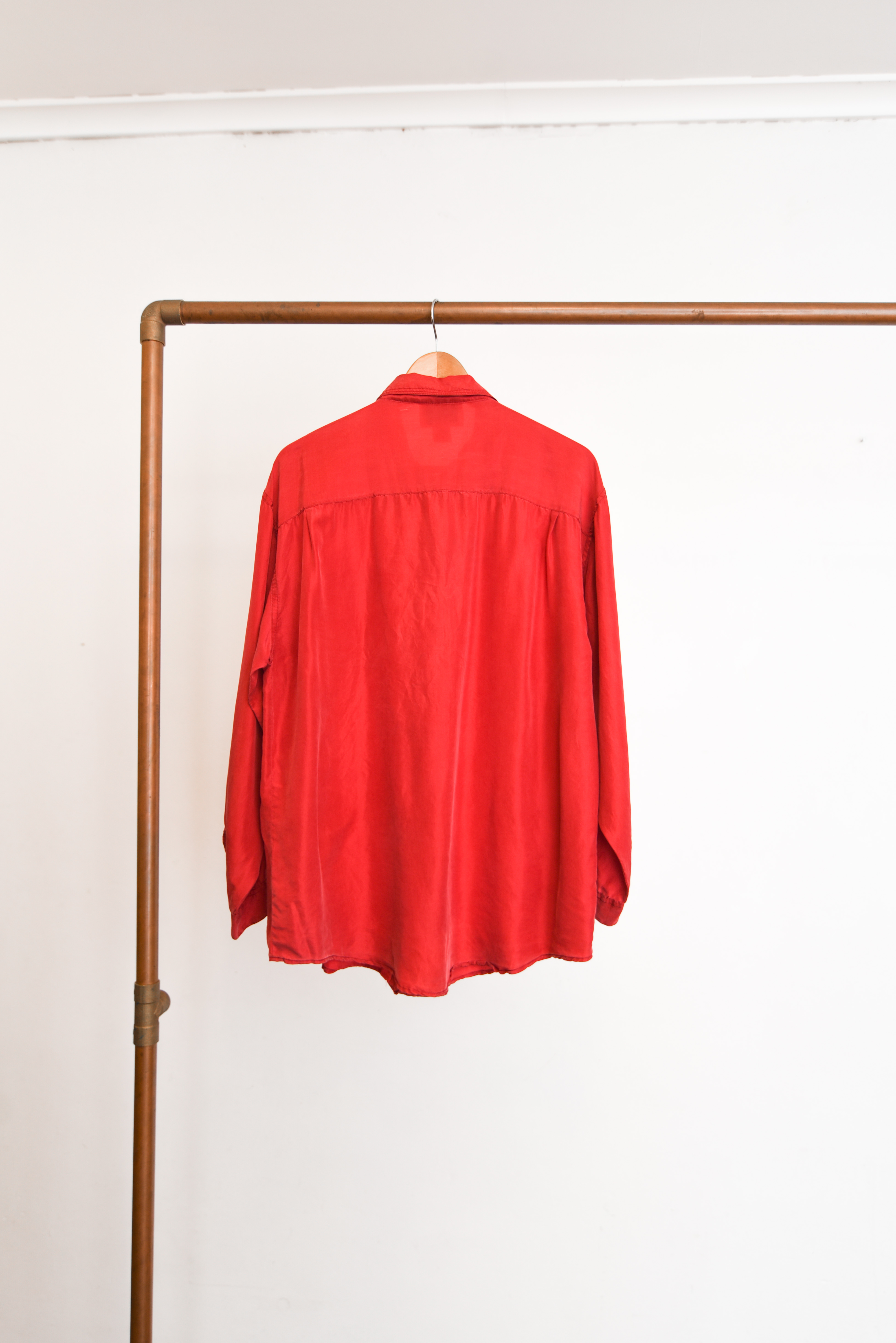 Blusa roja seda oriental vntg