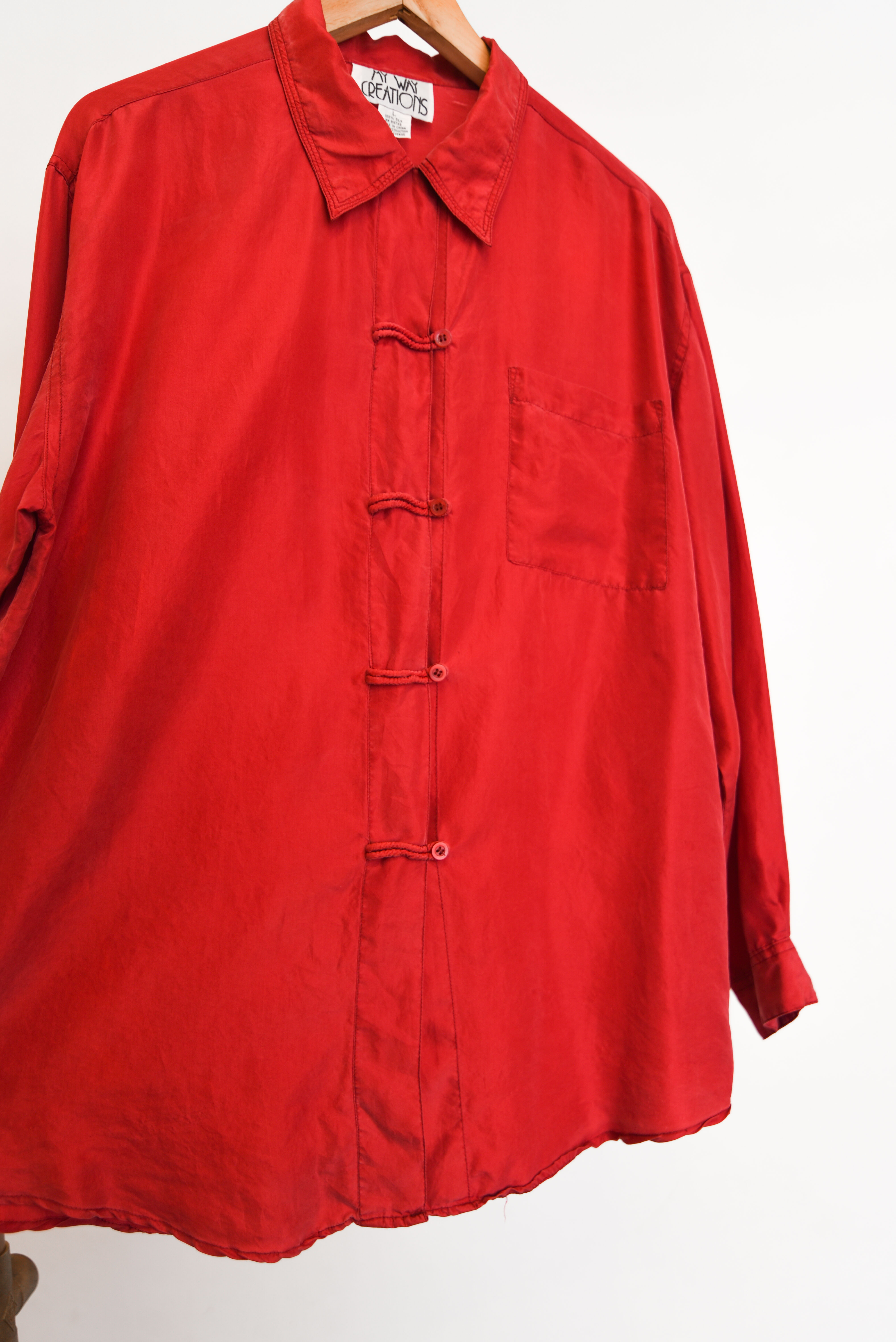 Blusa roja seda oriental vntg