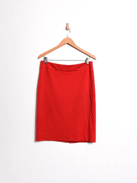 Falda roja formal