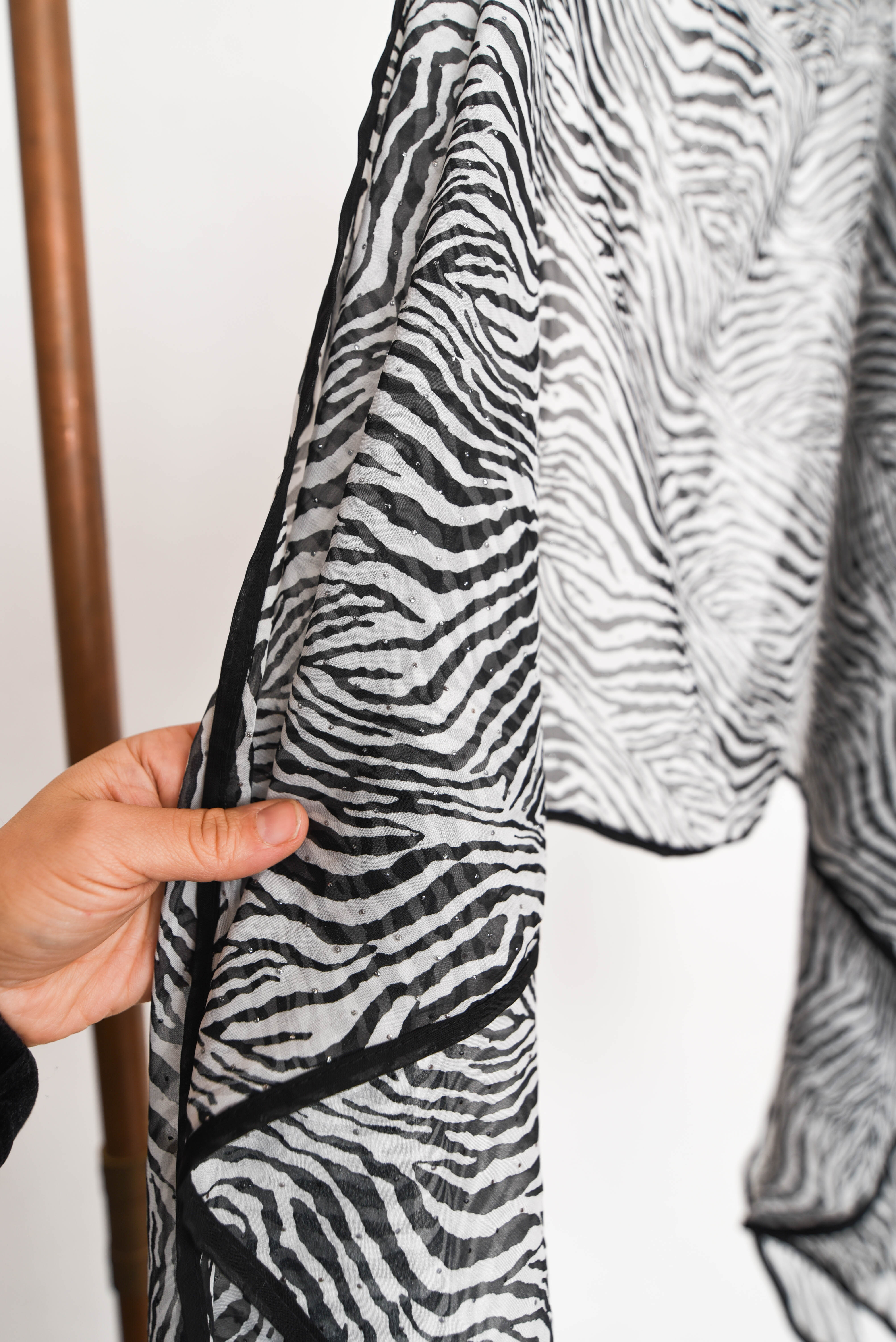 Pañuelo b&w animal print