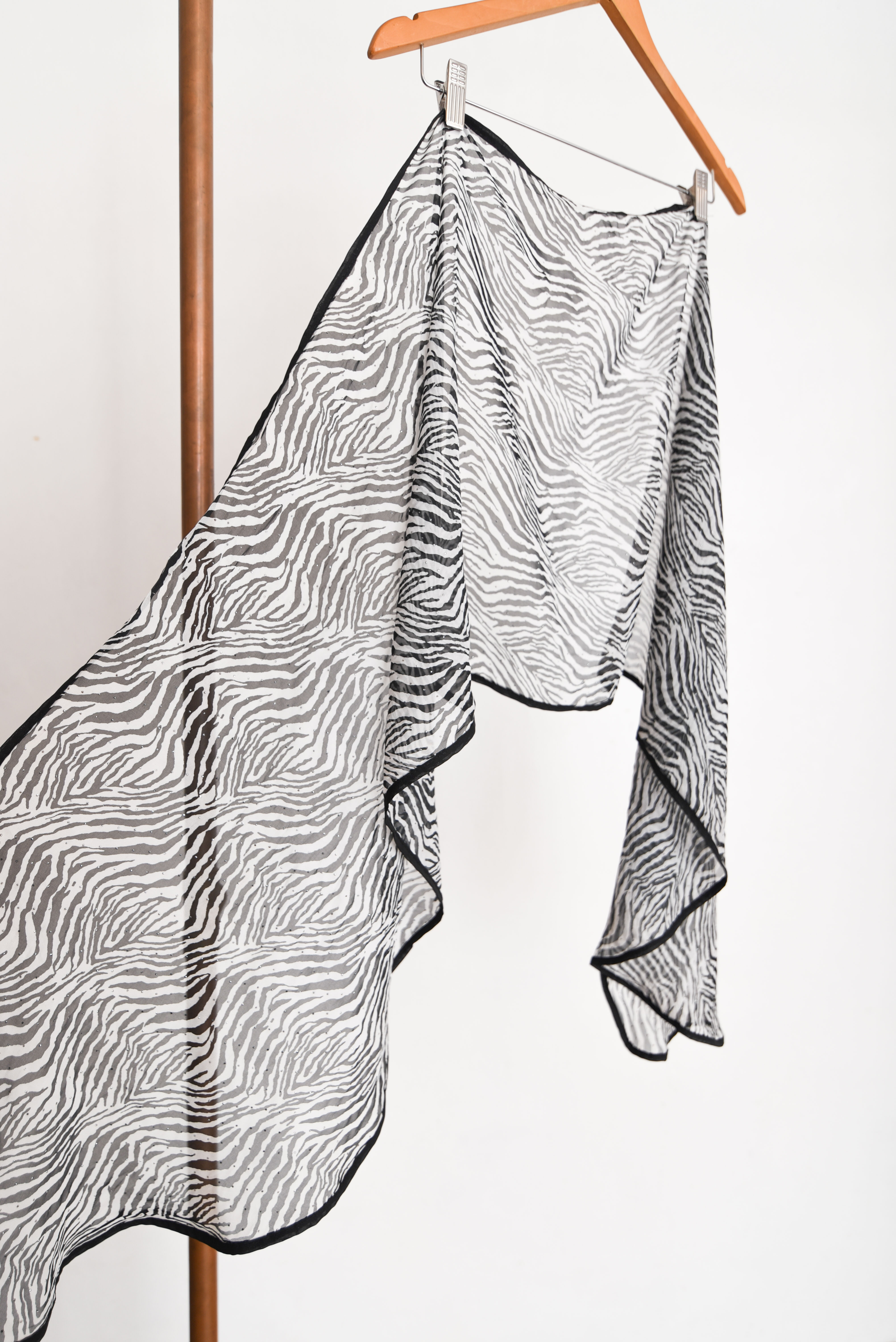 Pañuelo b&w animal print