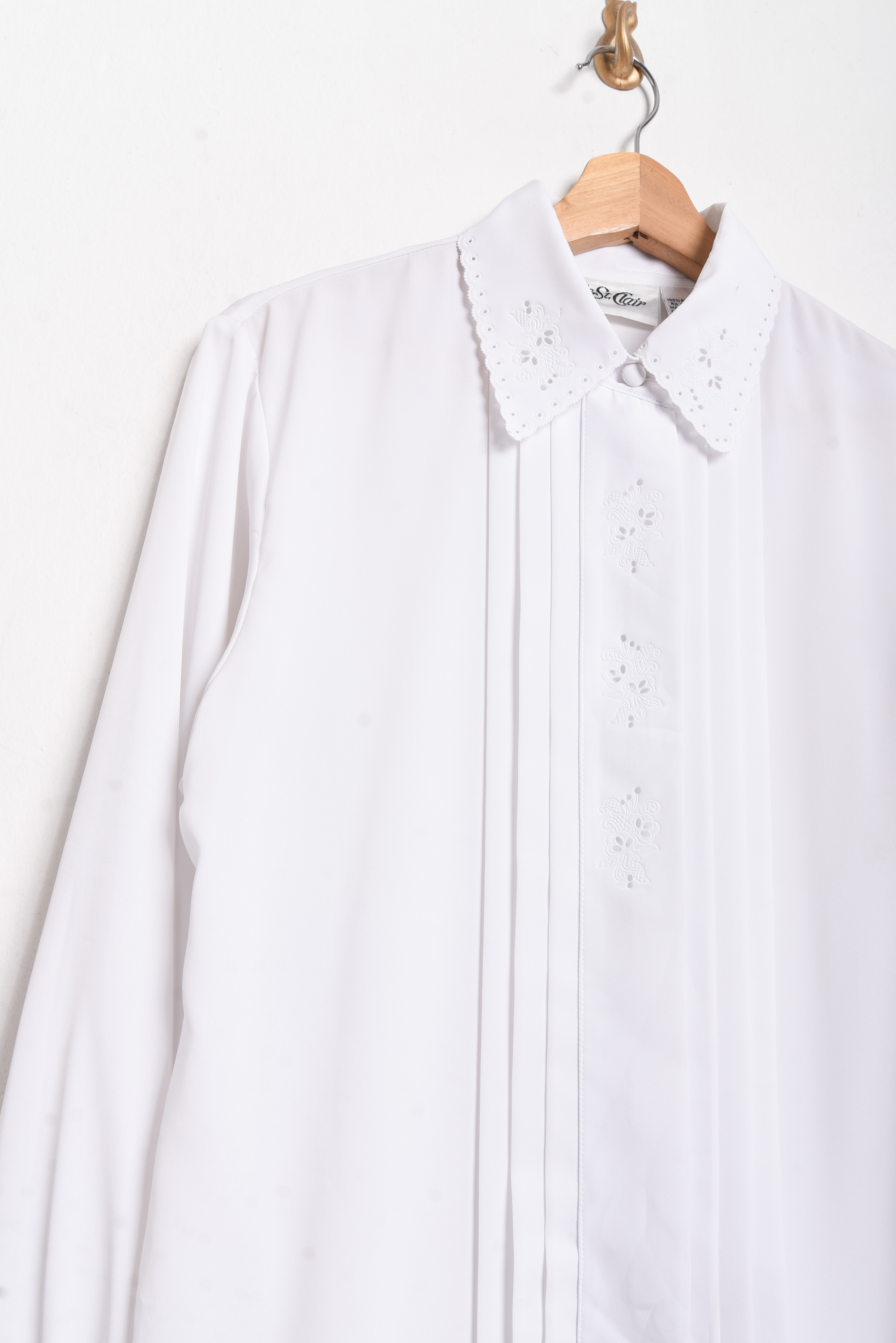 Blusa blanca cuellito vintage