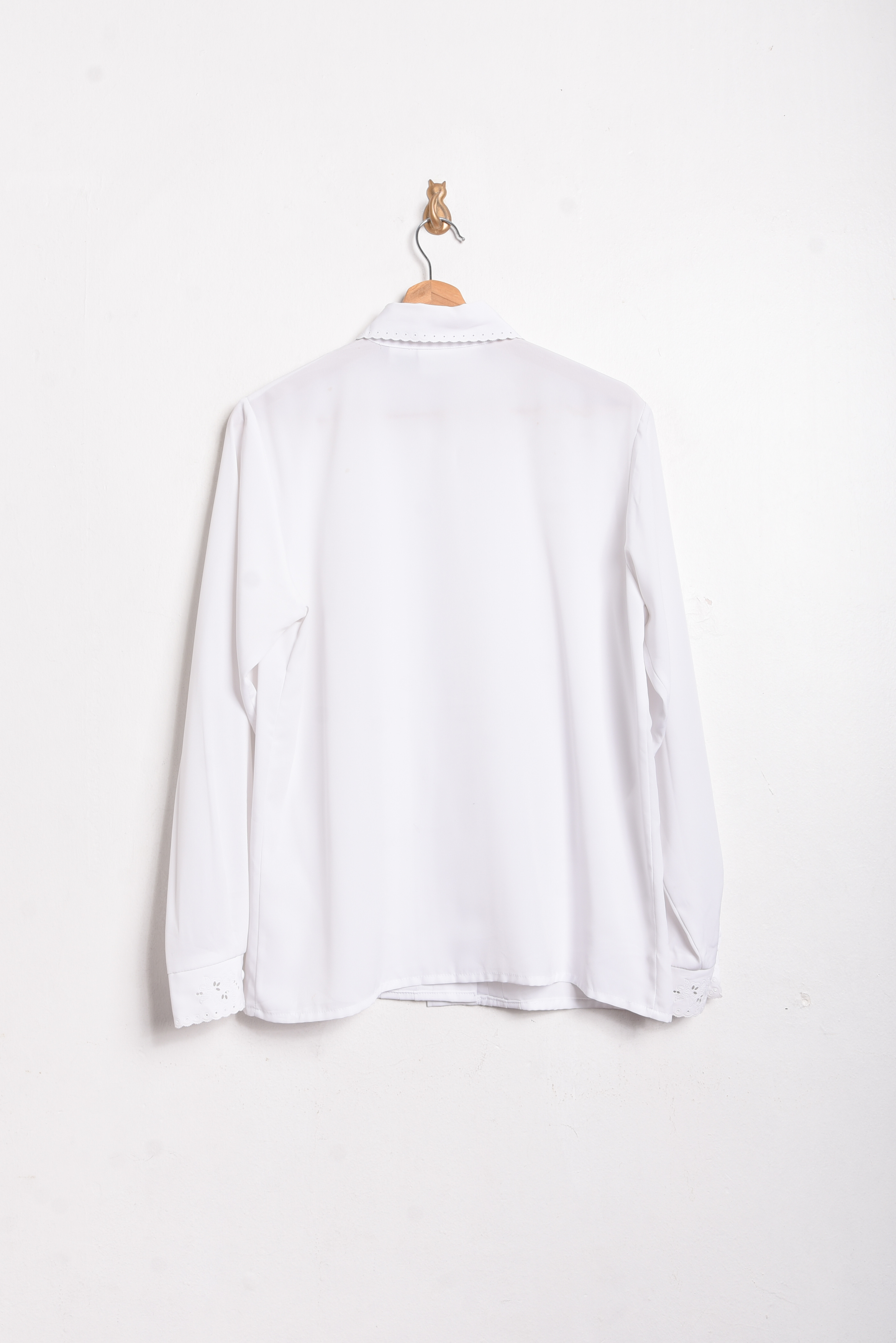 Blusa blanca cuellito vintage