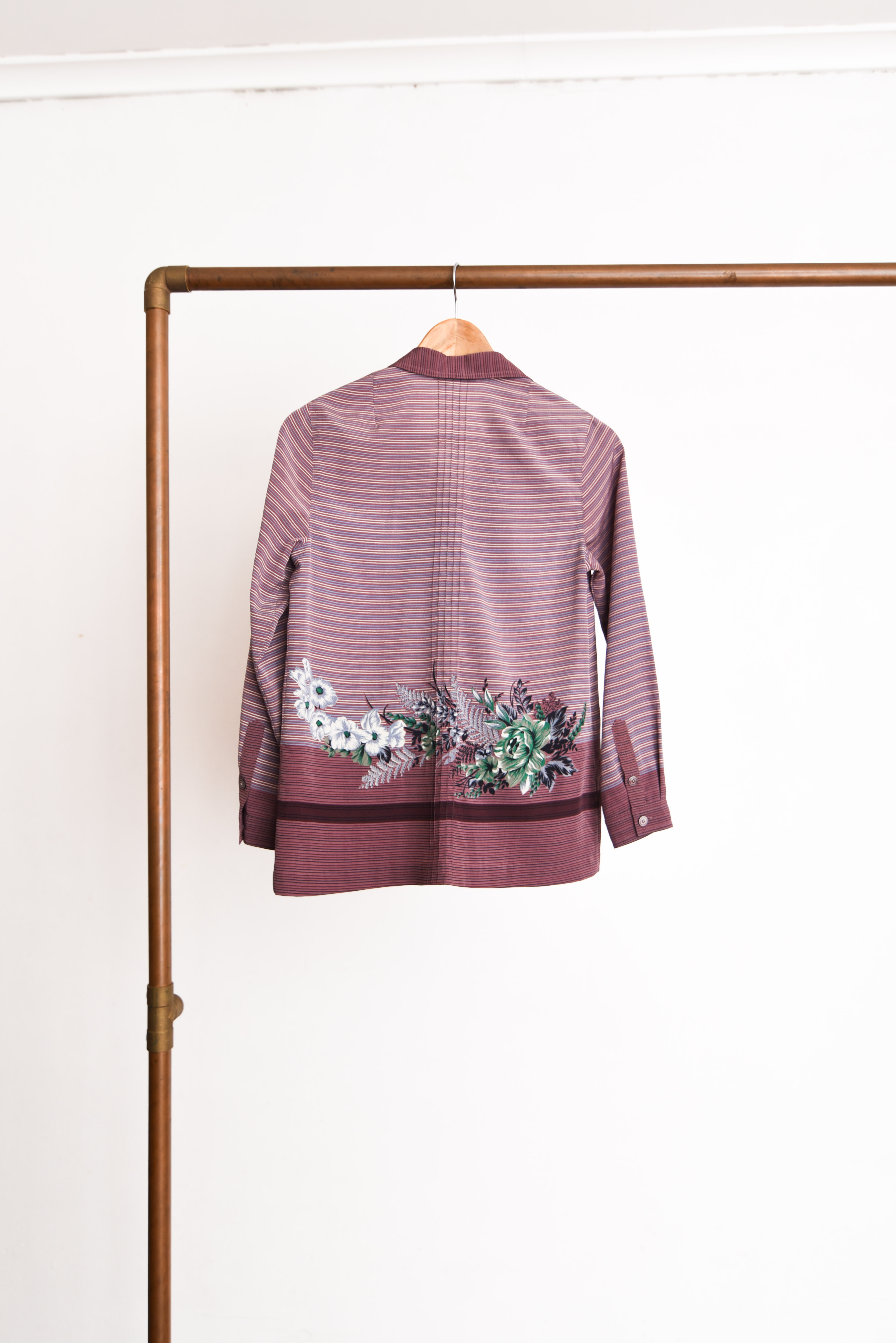 Blusa purple rayada floral vntg