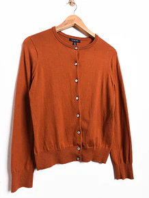 Cardigan granate botones