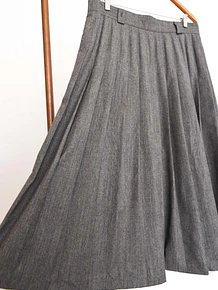 Falda gris lana tablas vintage