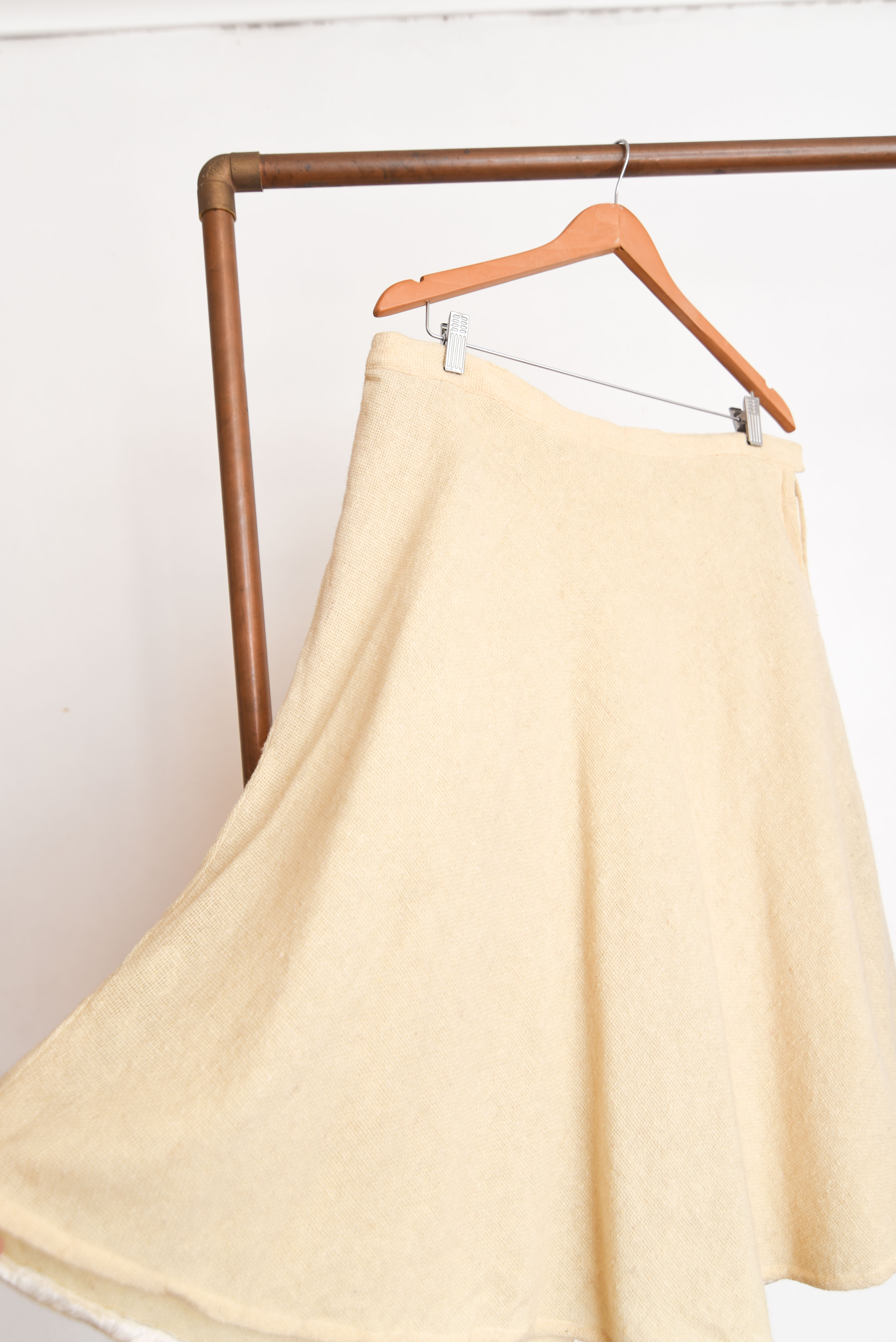 Falda amarillo butter midi 70s