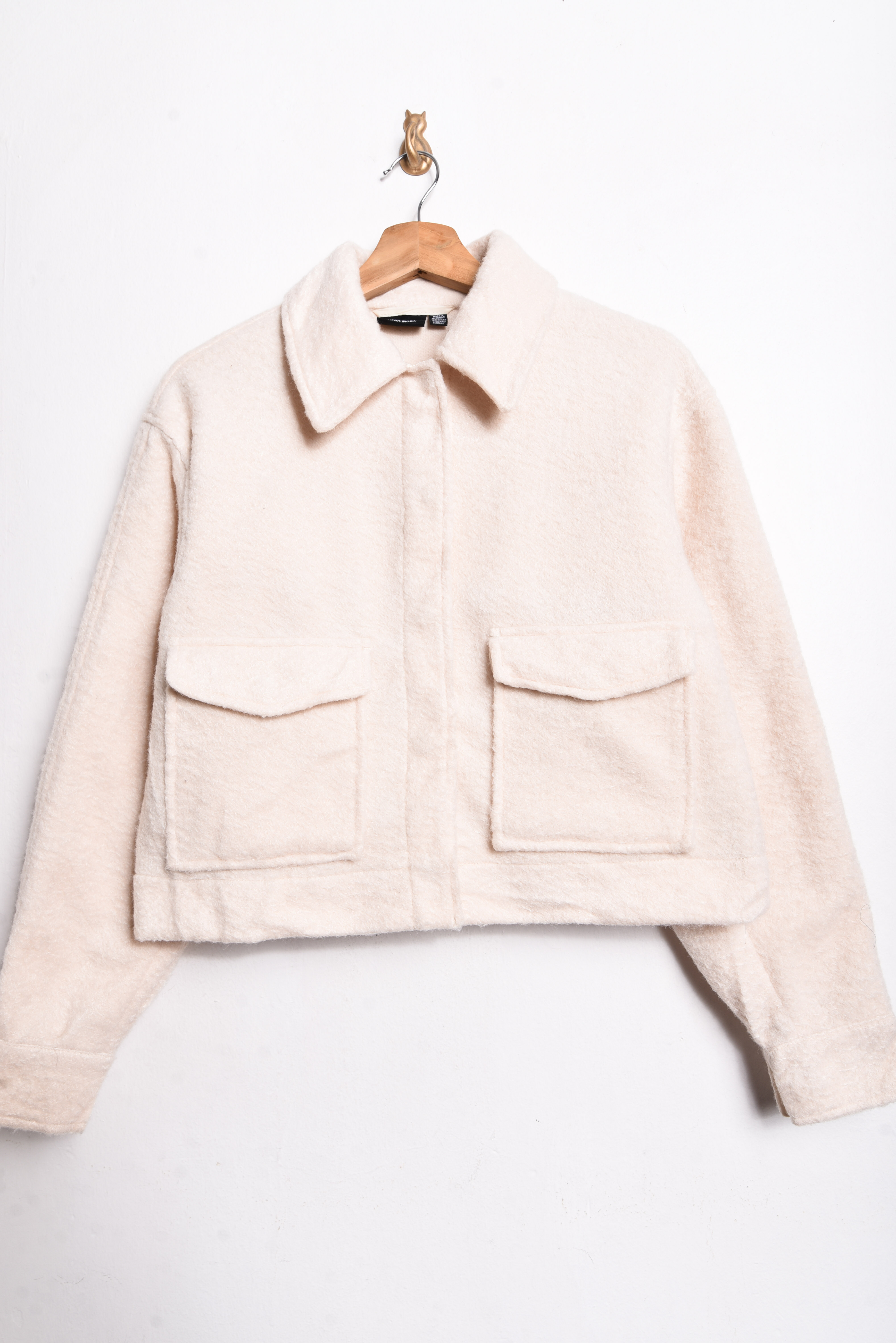 Chaqueta marfil crop
