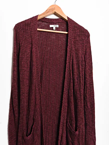 Cardigan tapado burdeo 