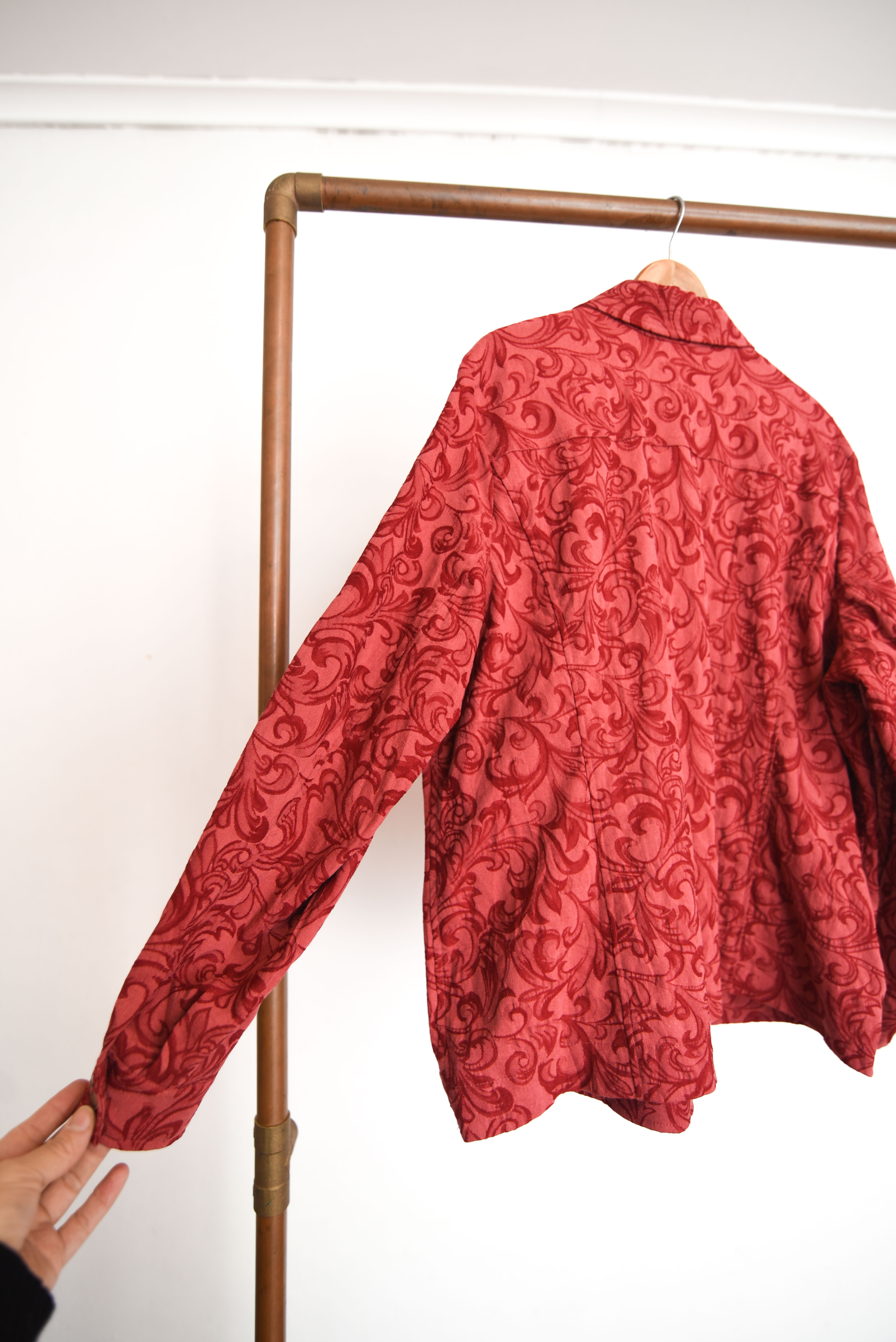 Chaqueta rojo coral brocato vntg