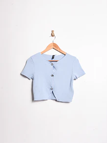 Croptop celeste cut out