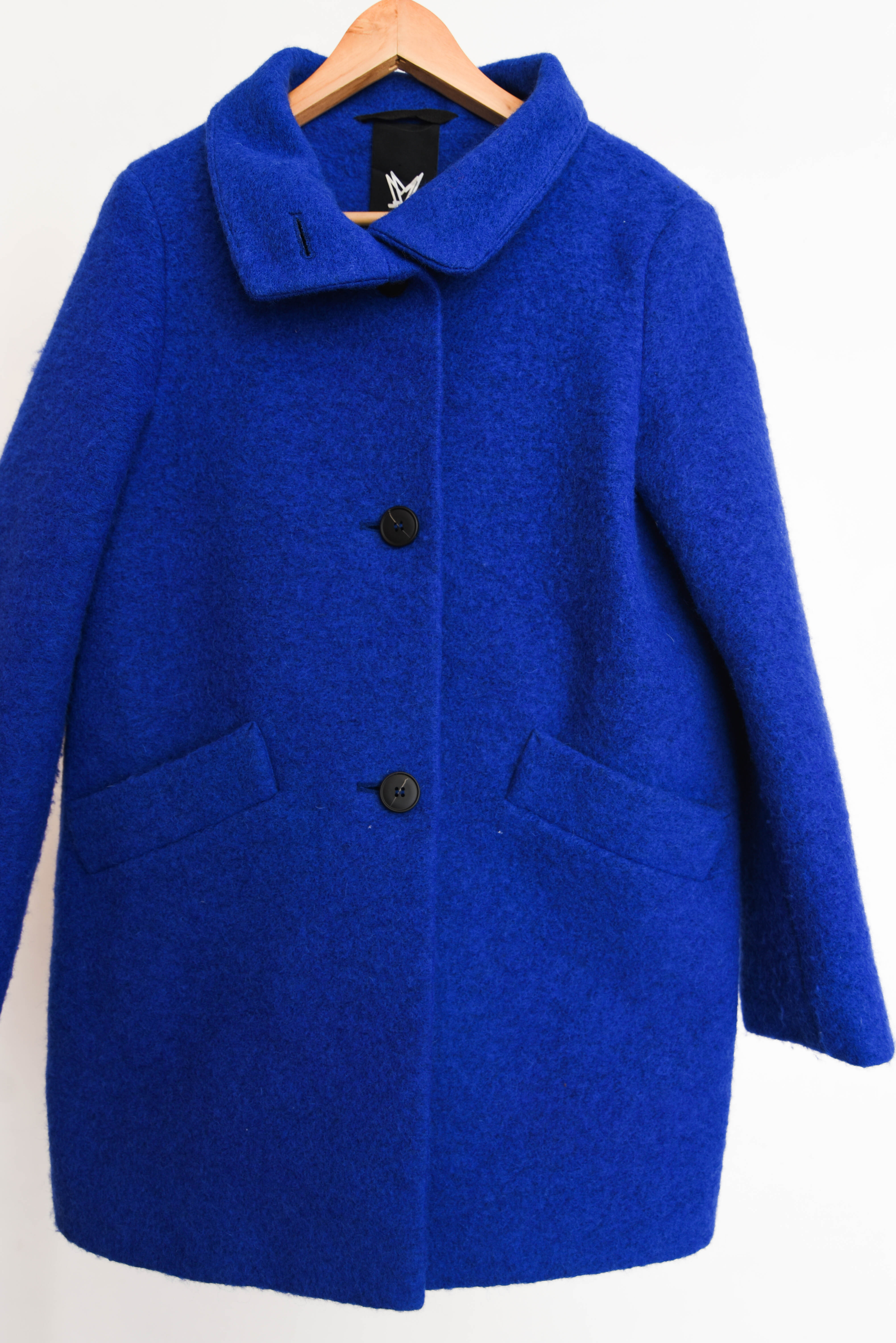 Abrigo lana azul klein