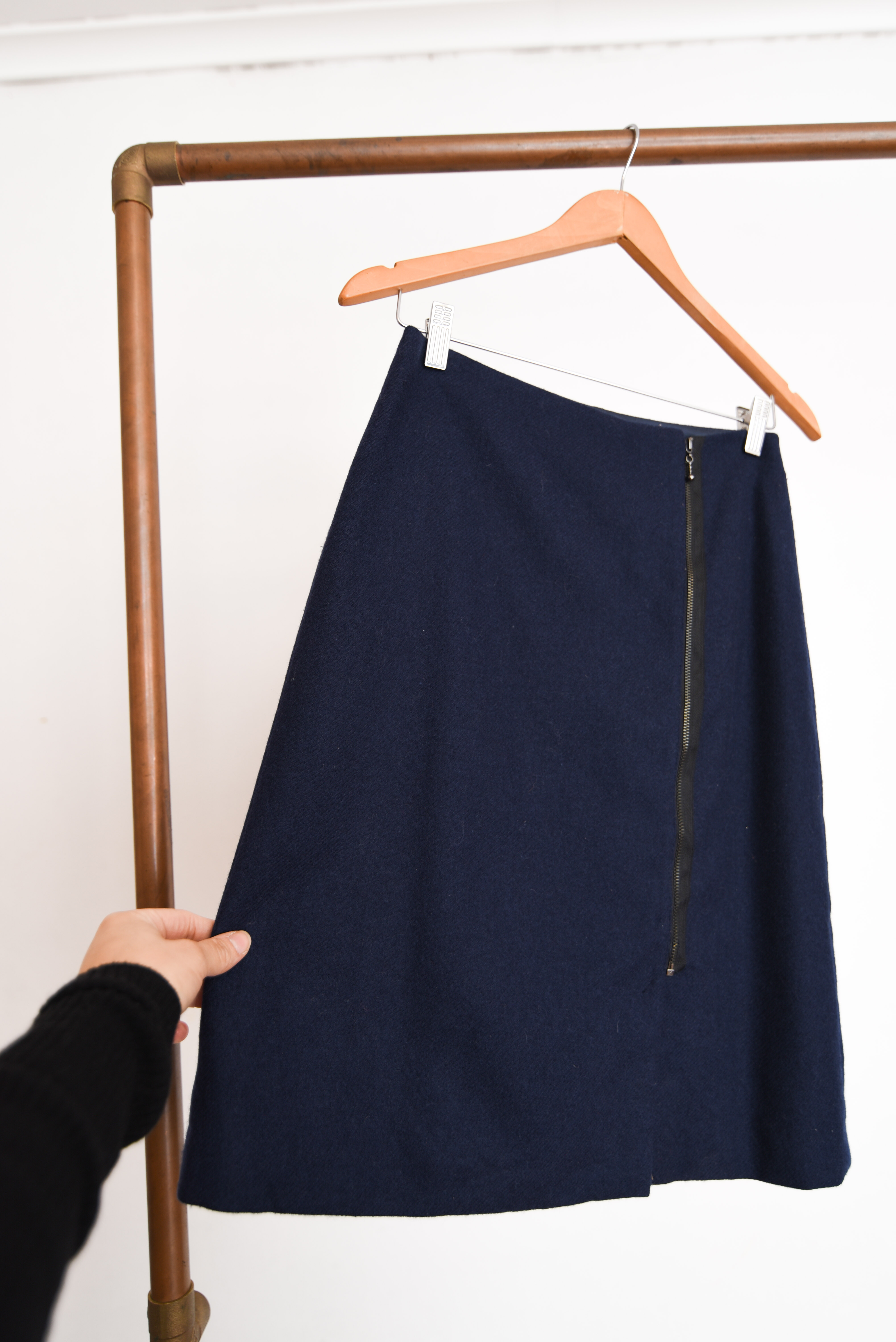 Falda azul navy lana formal