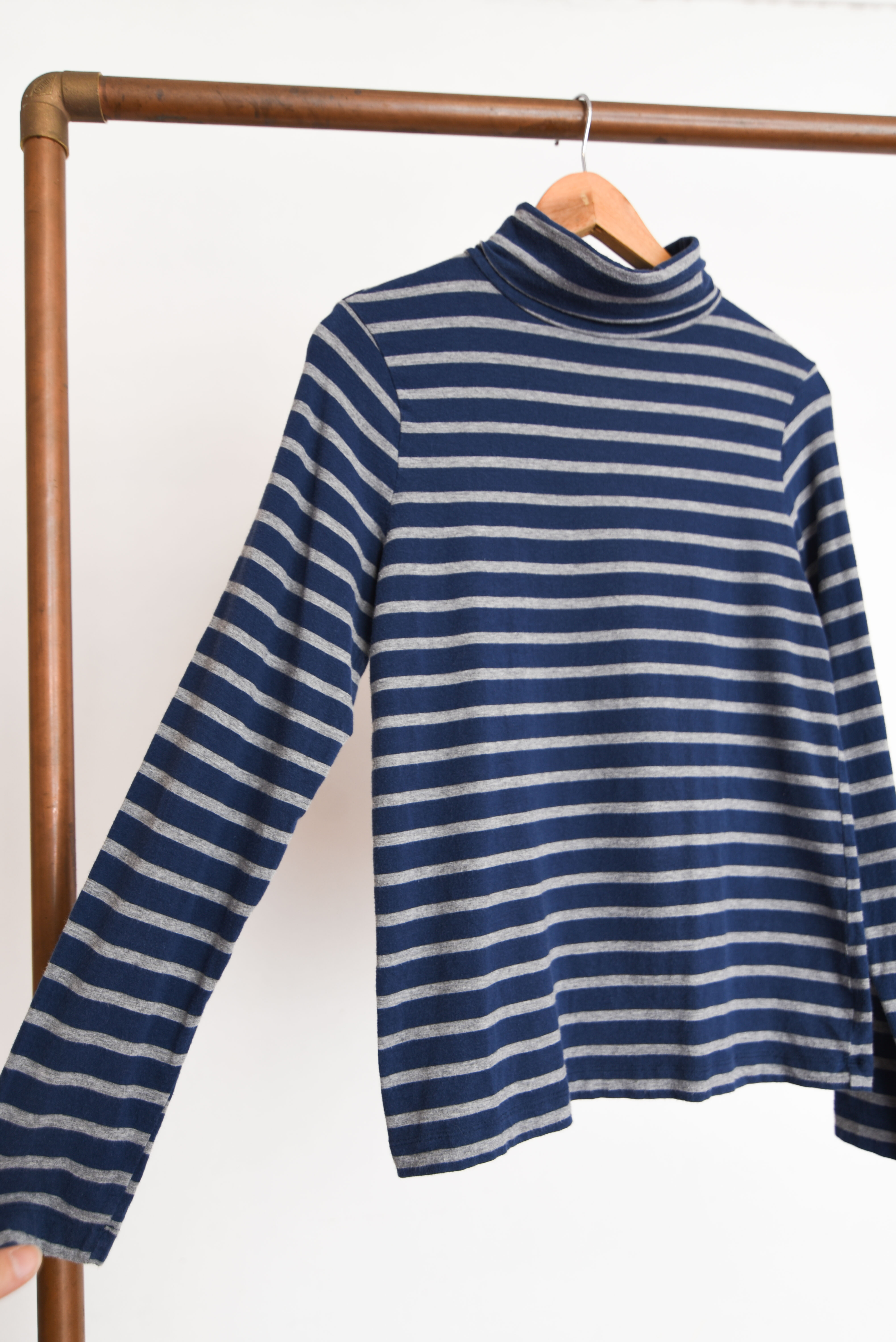 Beatle navy rayado gris