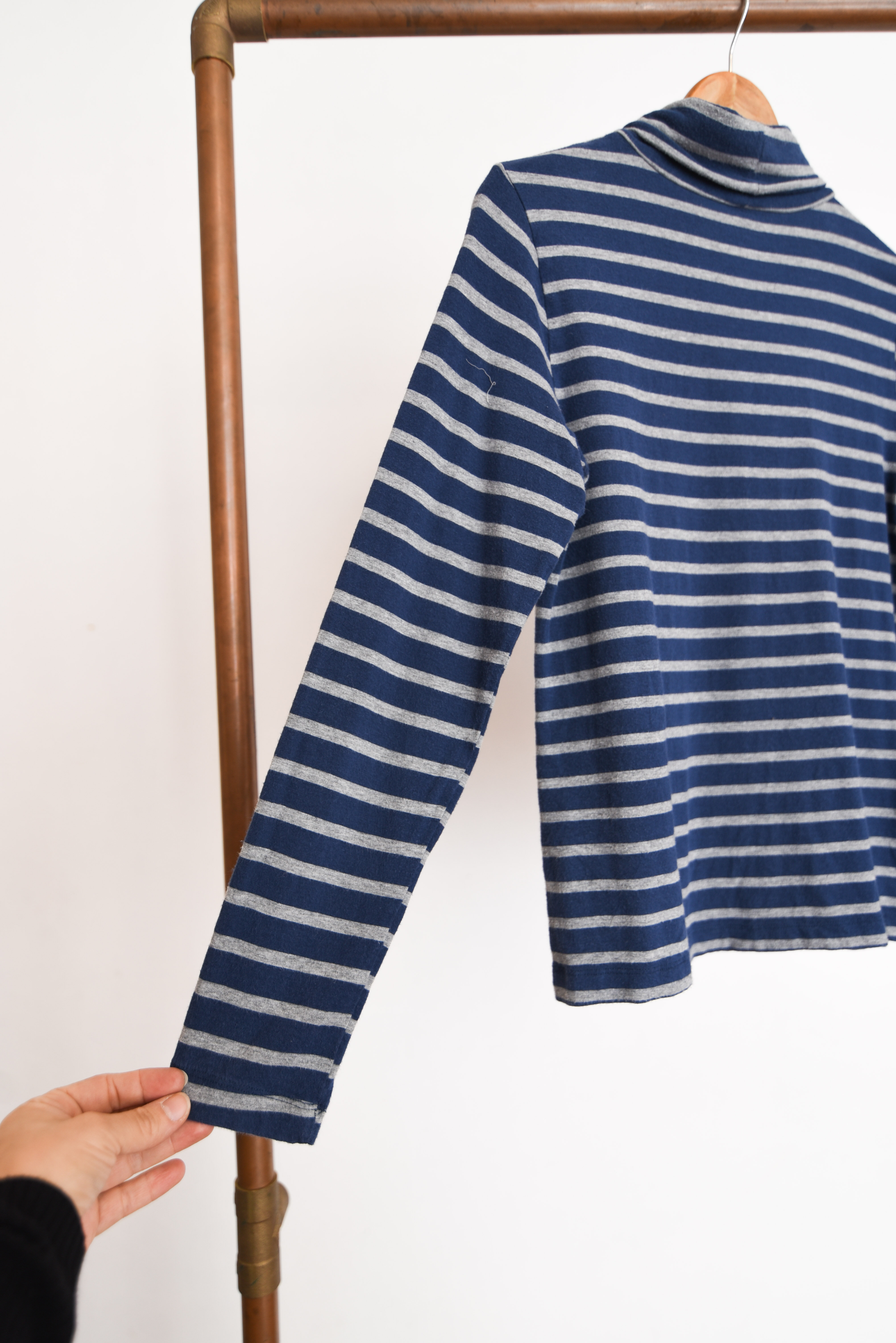 Beatle navy rayado gris
