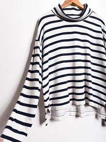 Polerón blanco rayado navy