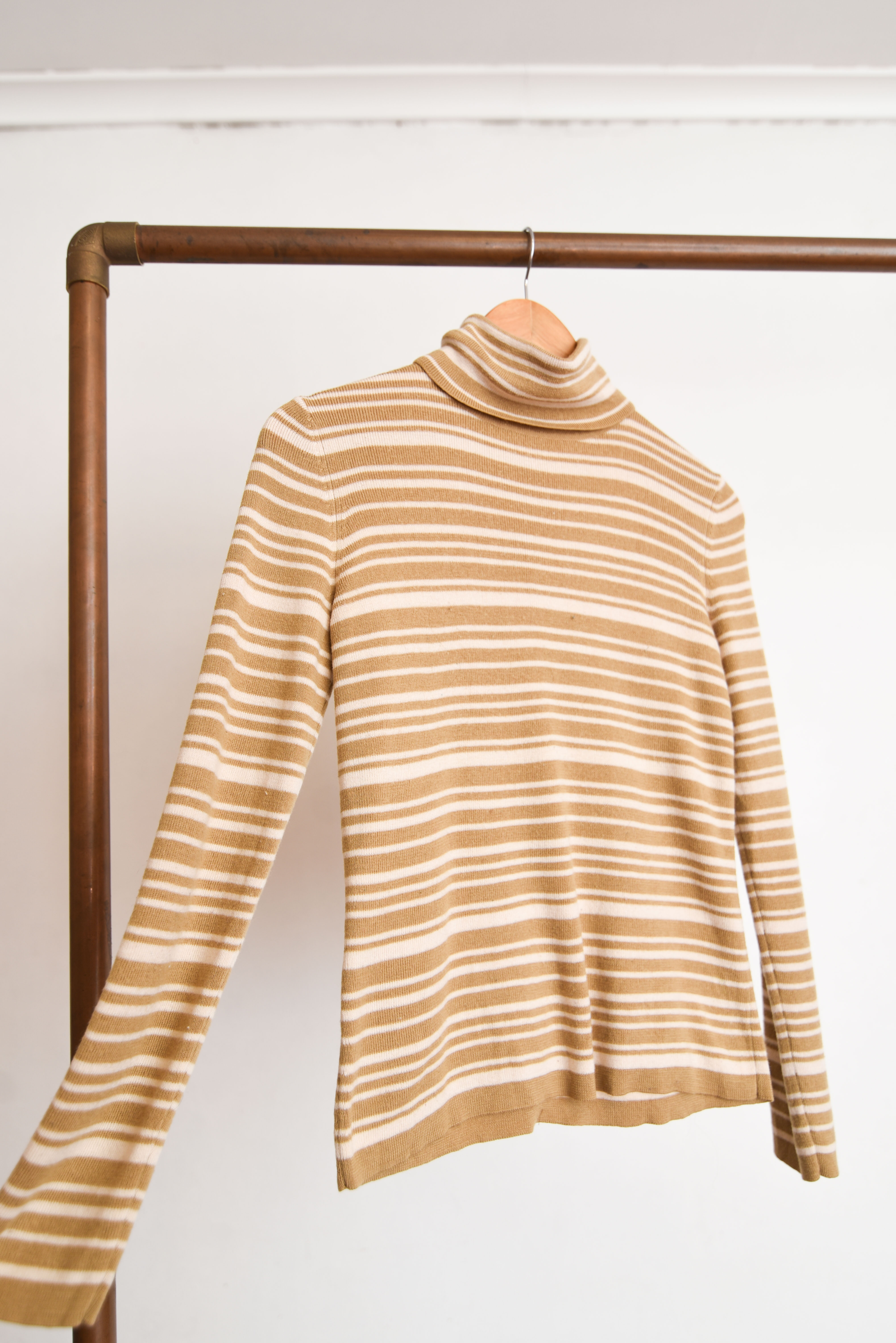 Turtleneck lana nude rayado vntg