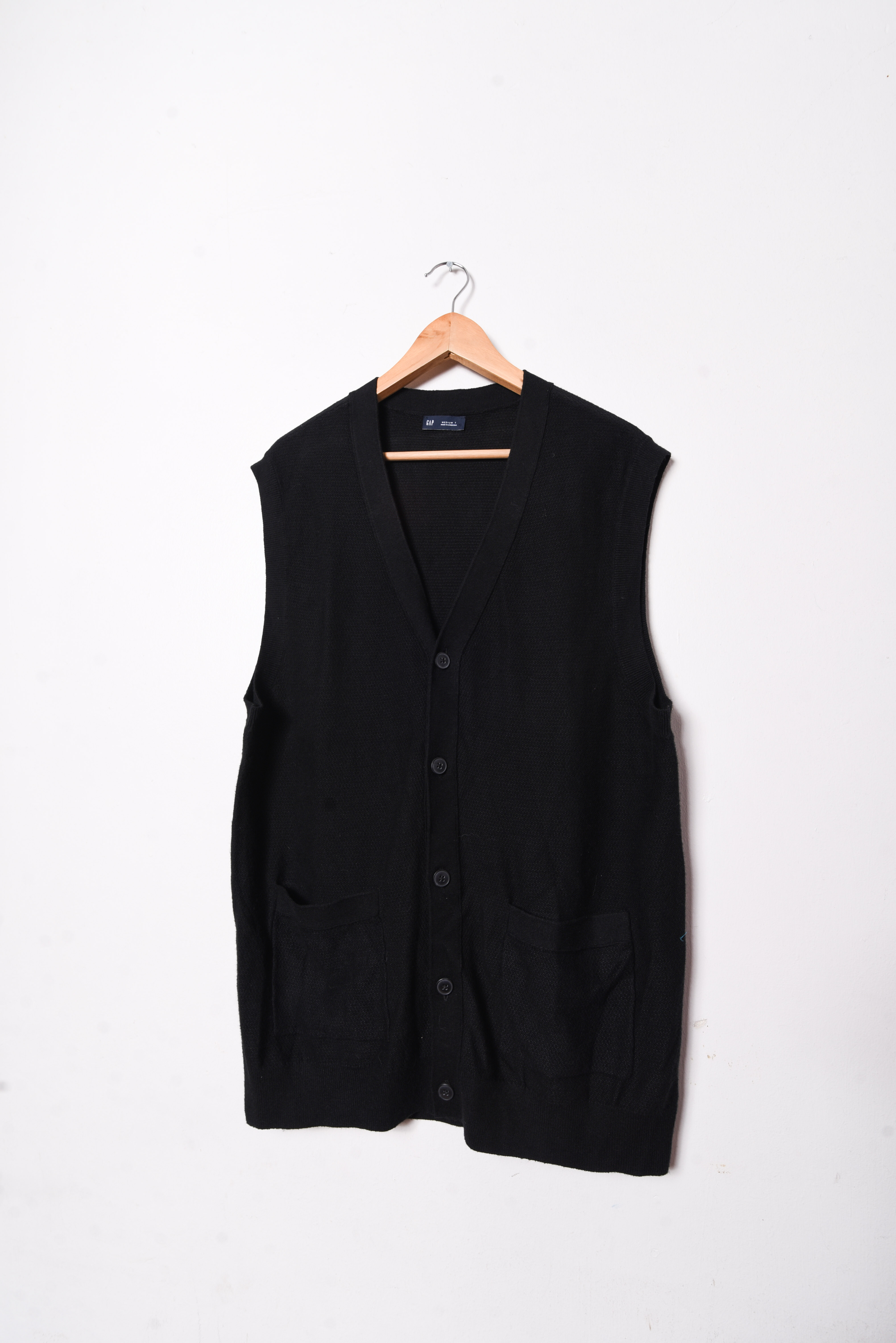 Sweater vest negro tejido