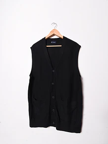 Sweater vest negro tejido