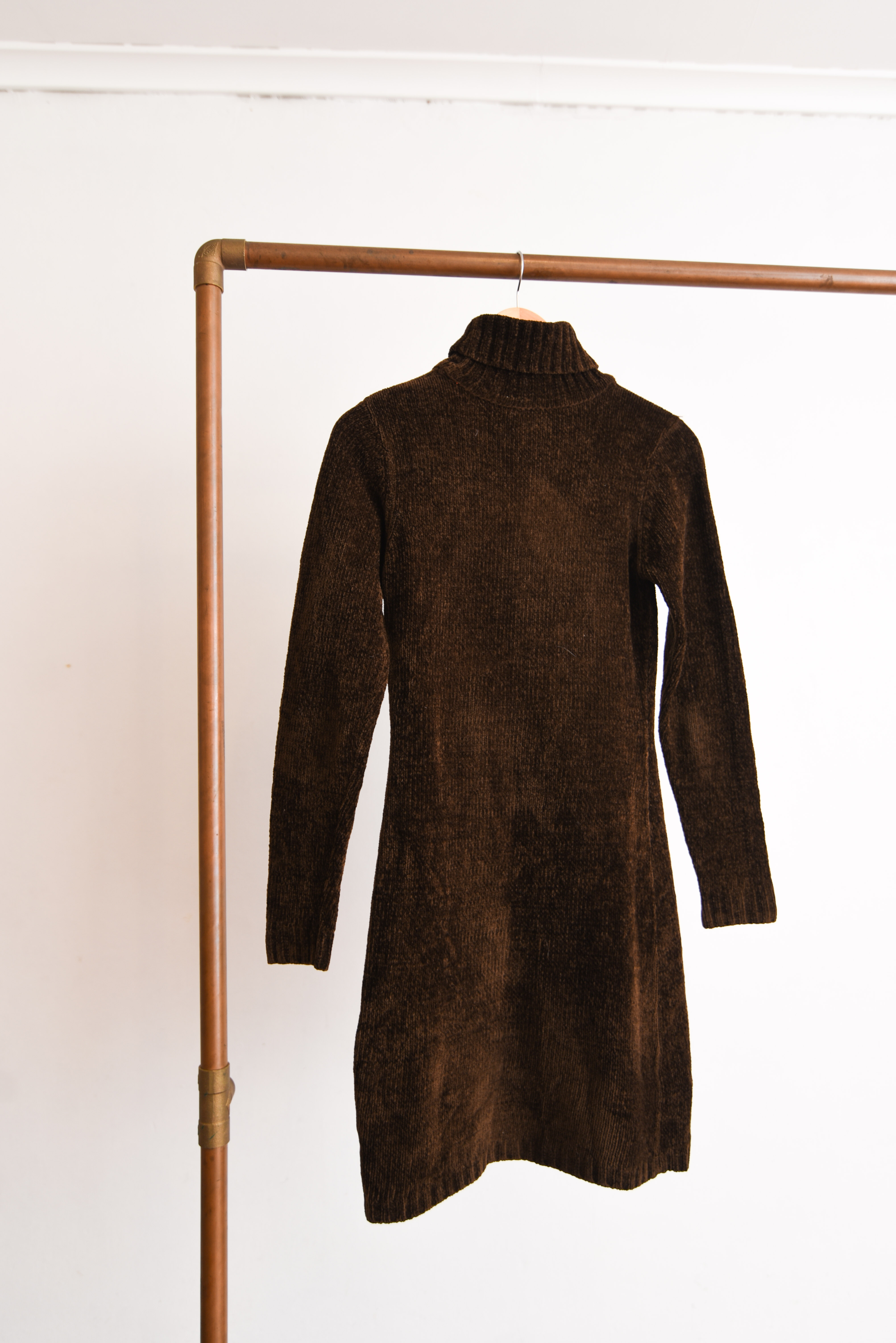 Vestido 90s café chenille