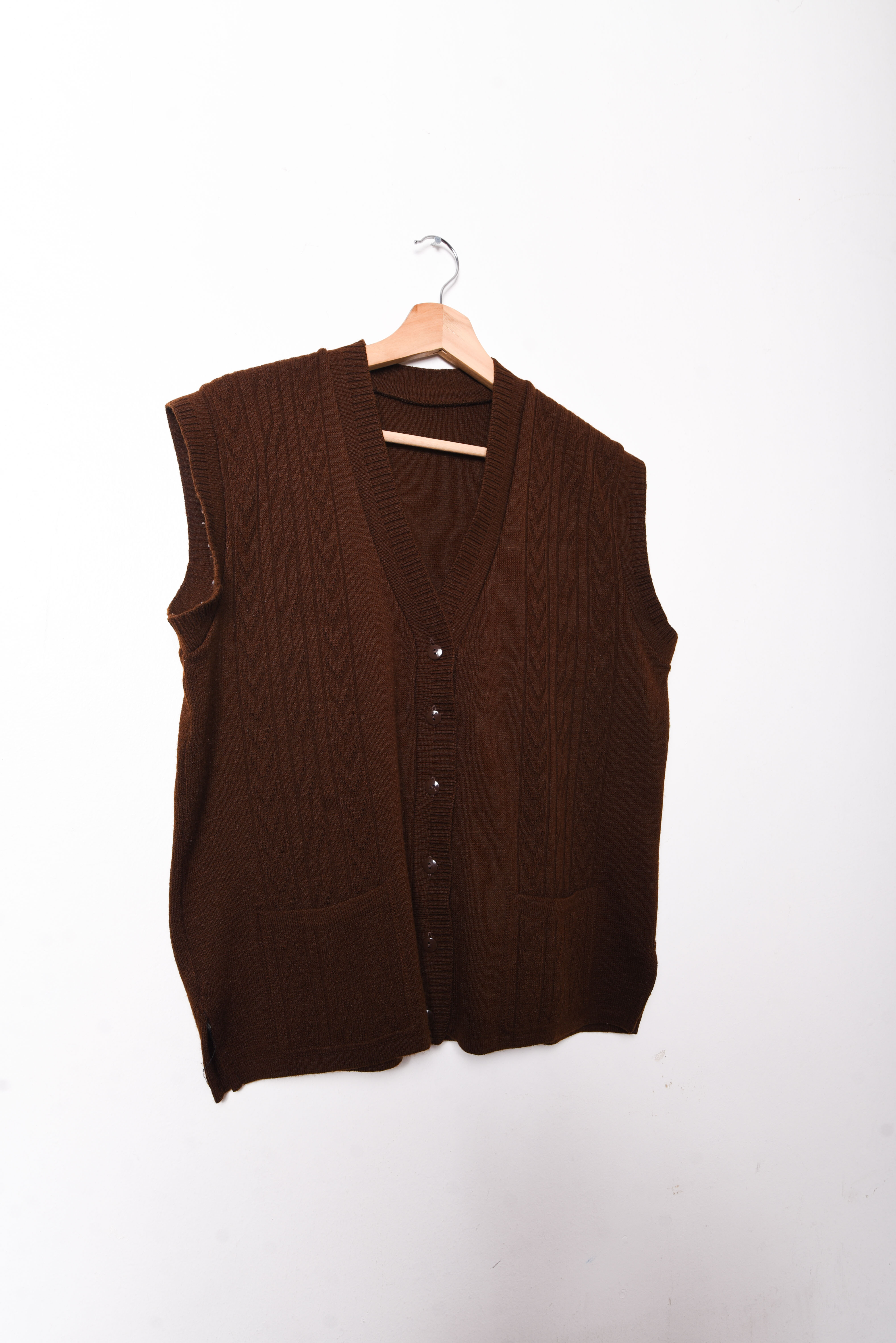 Sweater vest café trenzado vintage