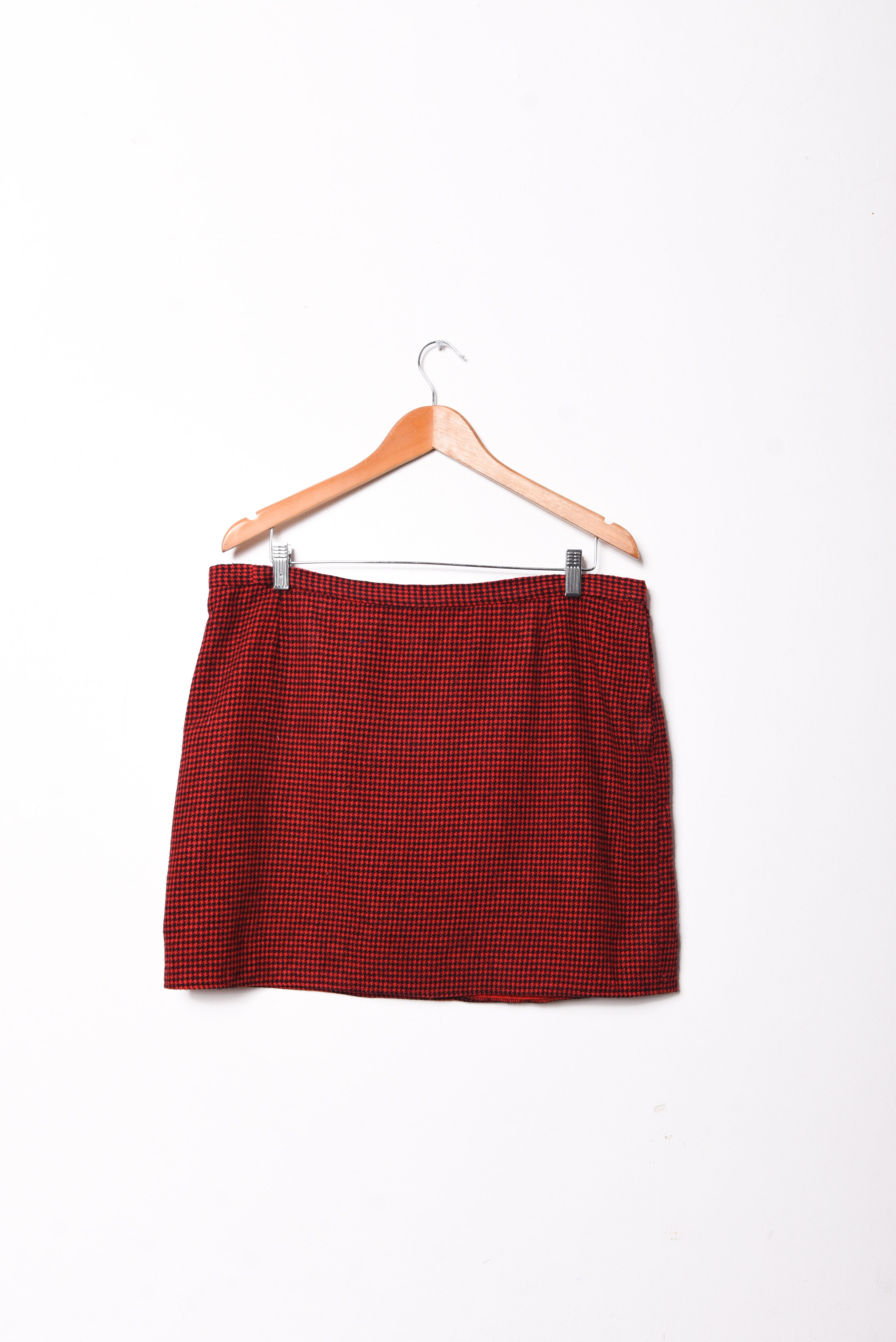 Mini falda lana pata de gallo red