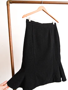 Falda midi negro lana cachemira