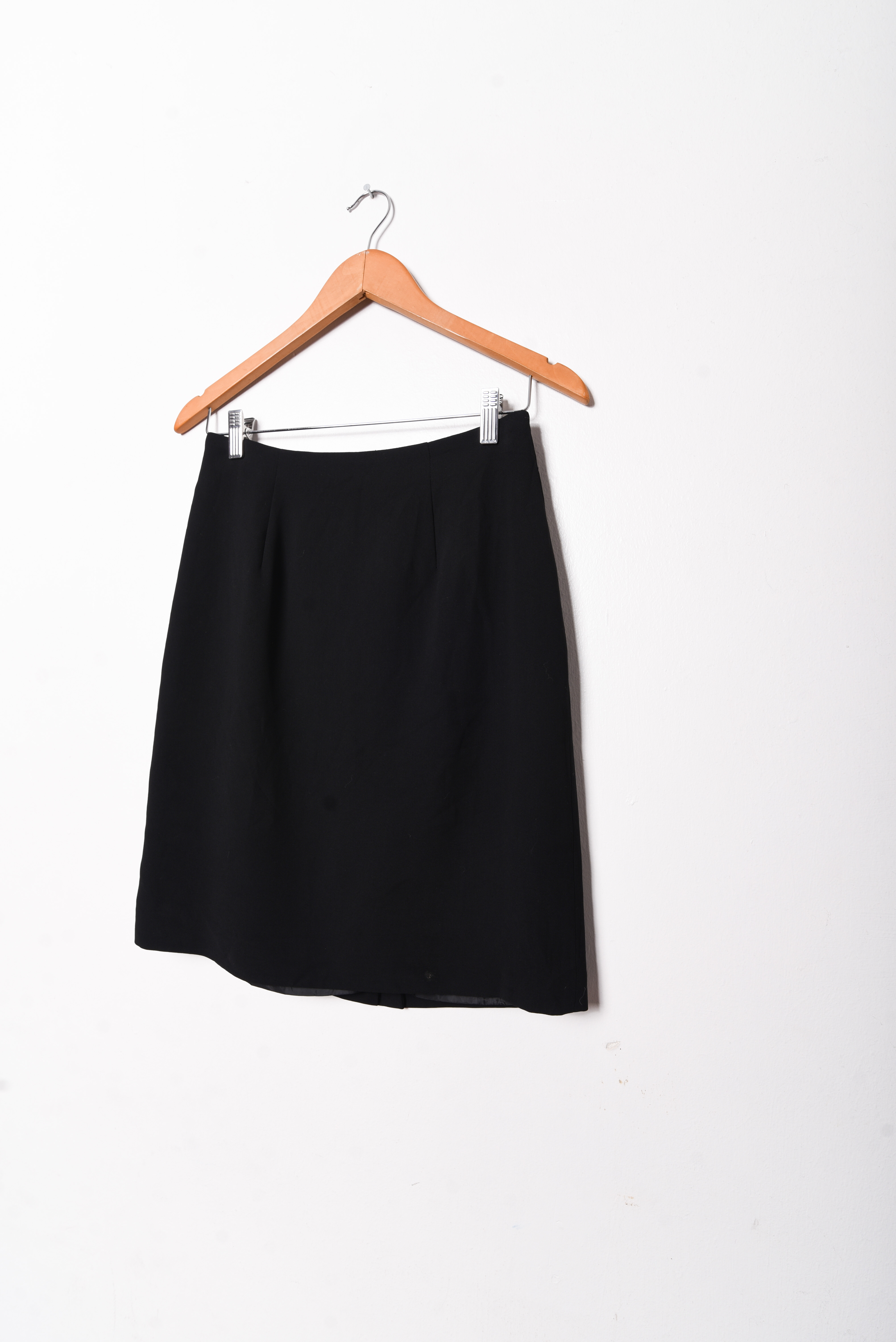 Falda negra formal 90s