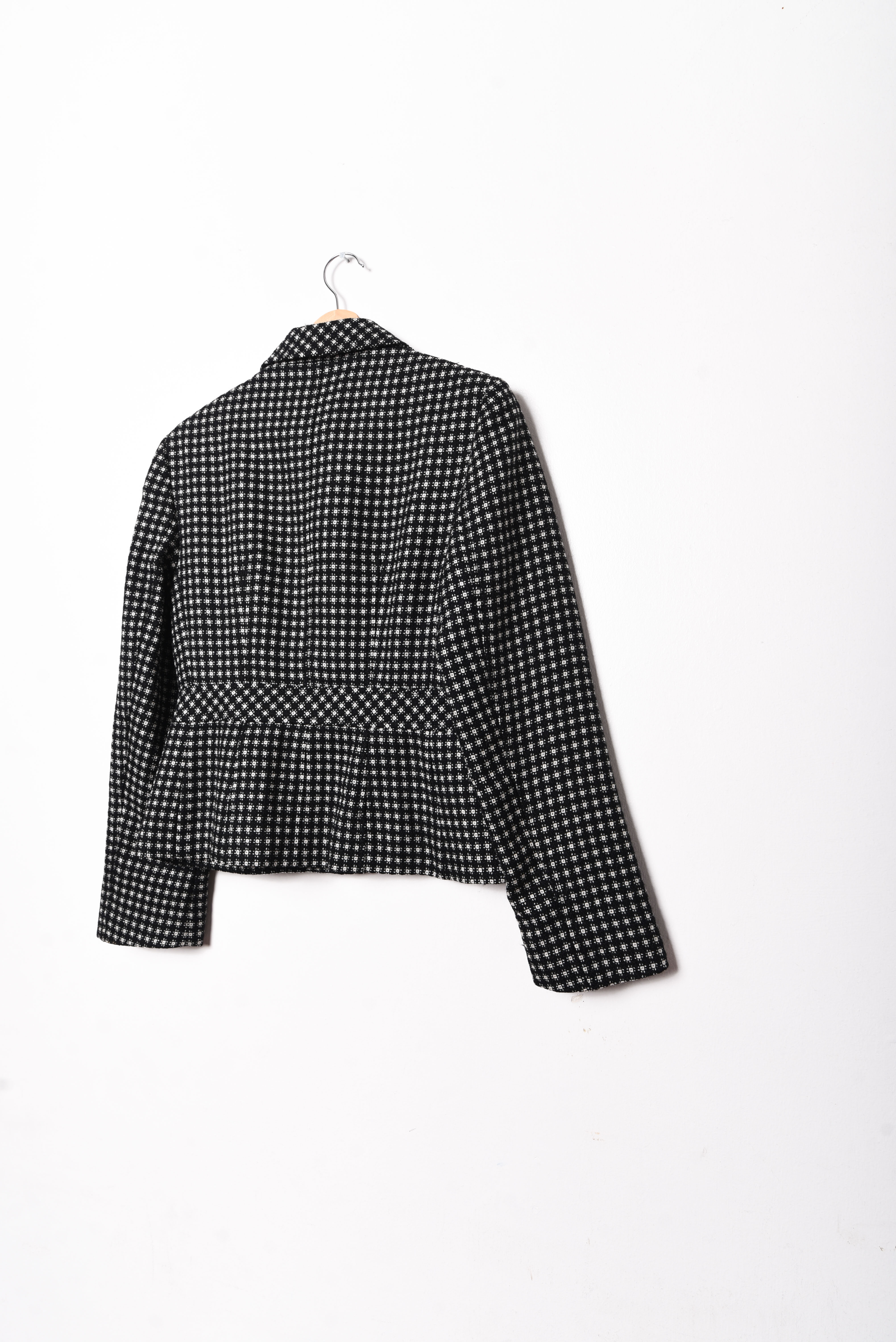 Chaqueta b&w botones lana