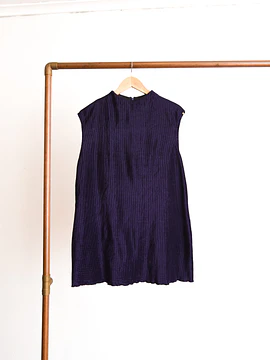 Top morado velvet 80s