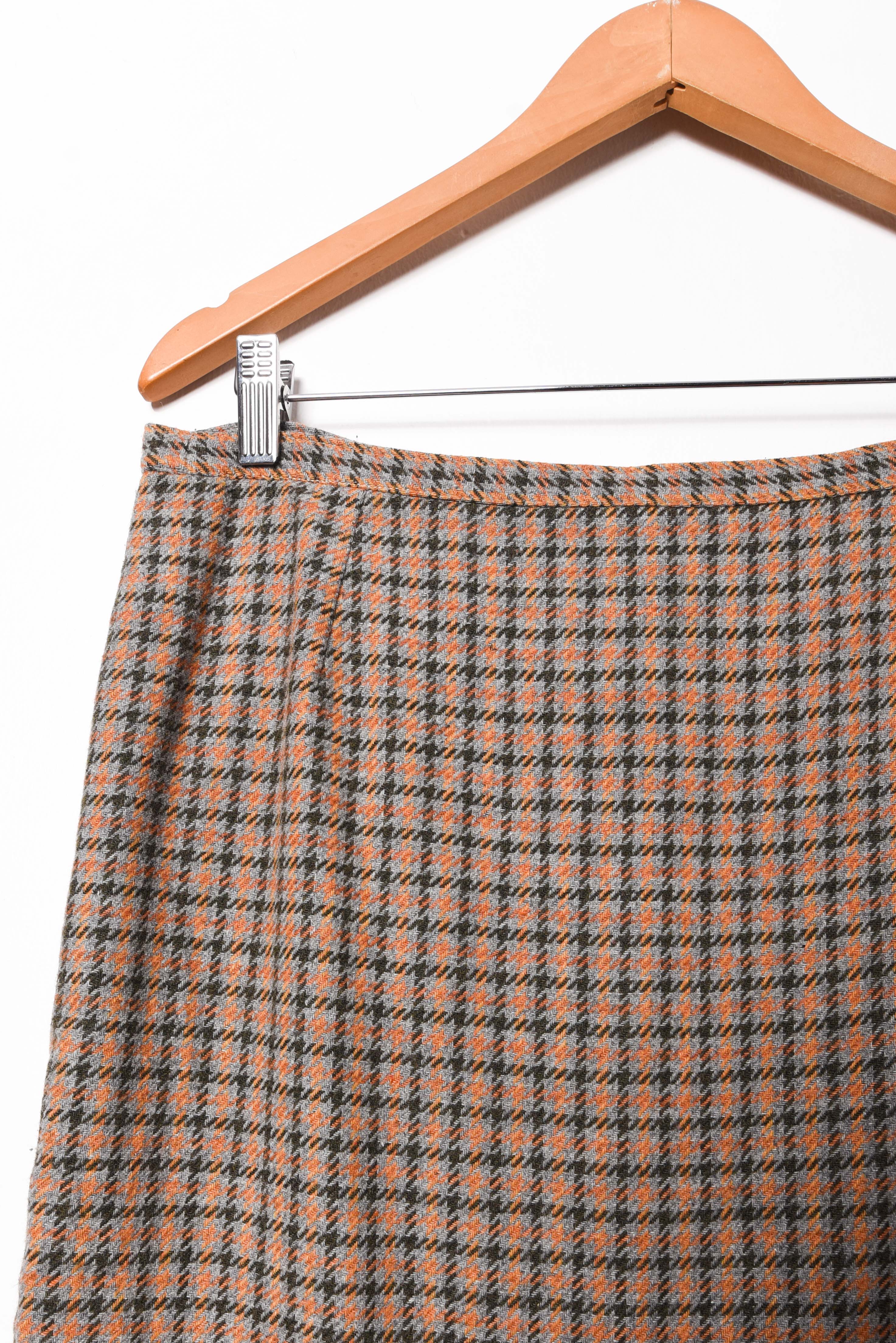 Falda café vintage grilla lana