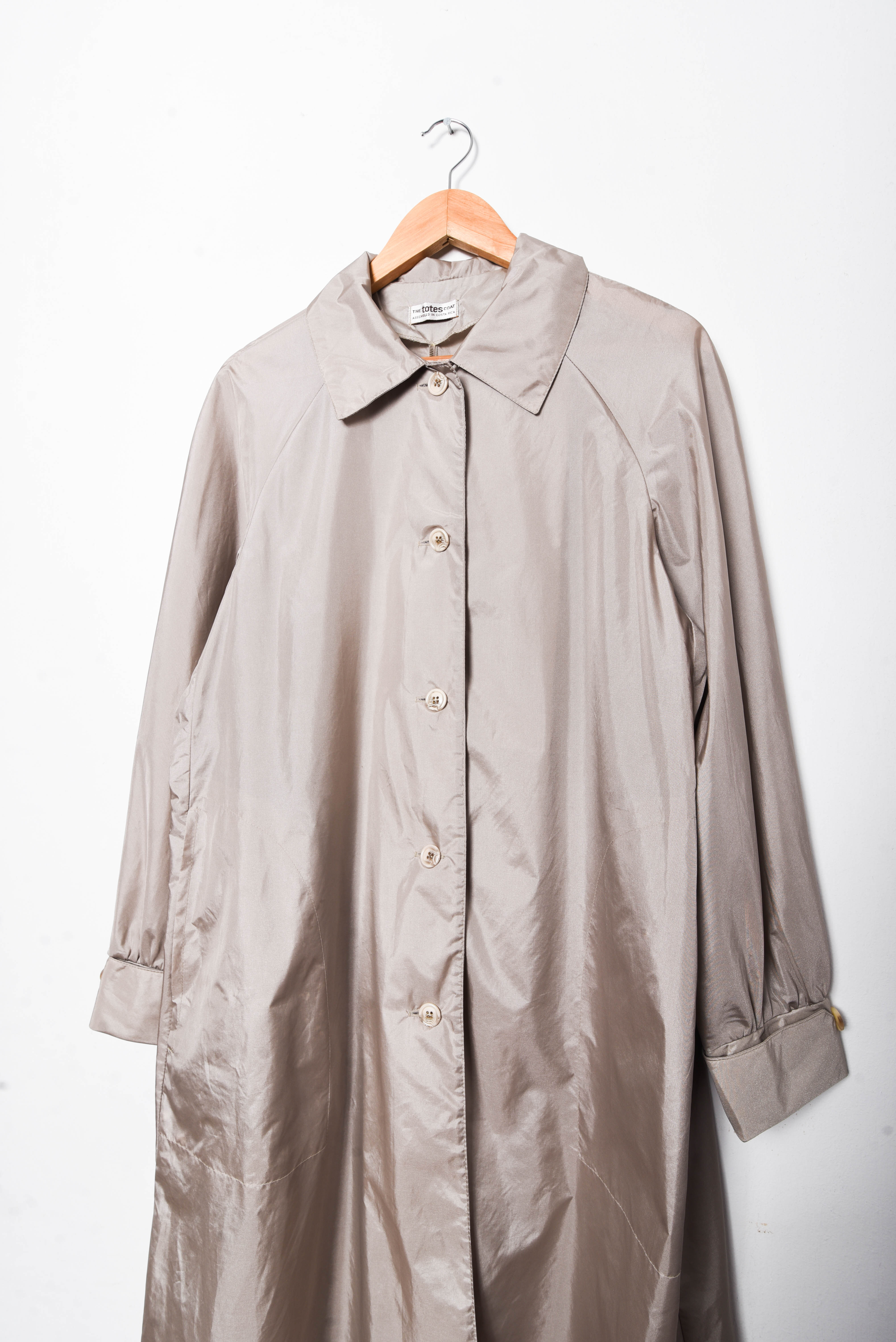Trench nude 80s