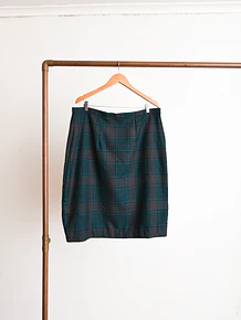 Falda verde oscuro tartán